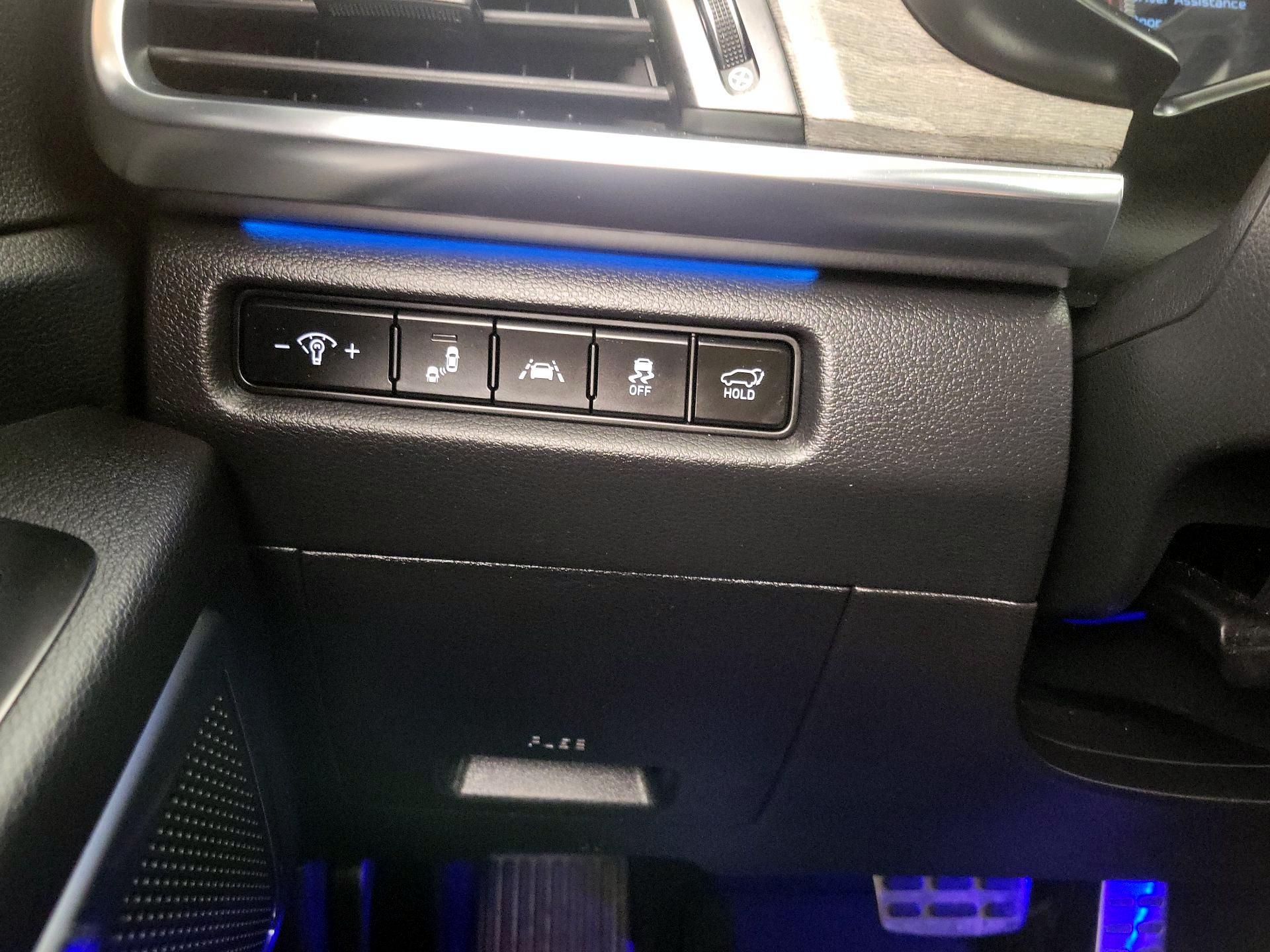 Thumbnail: 2022 Kia Telluride - 13