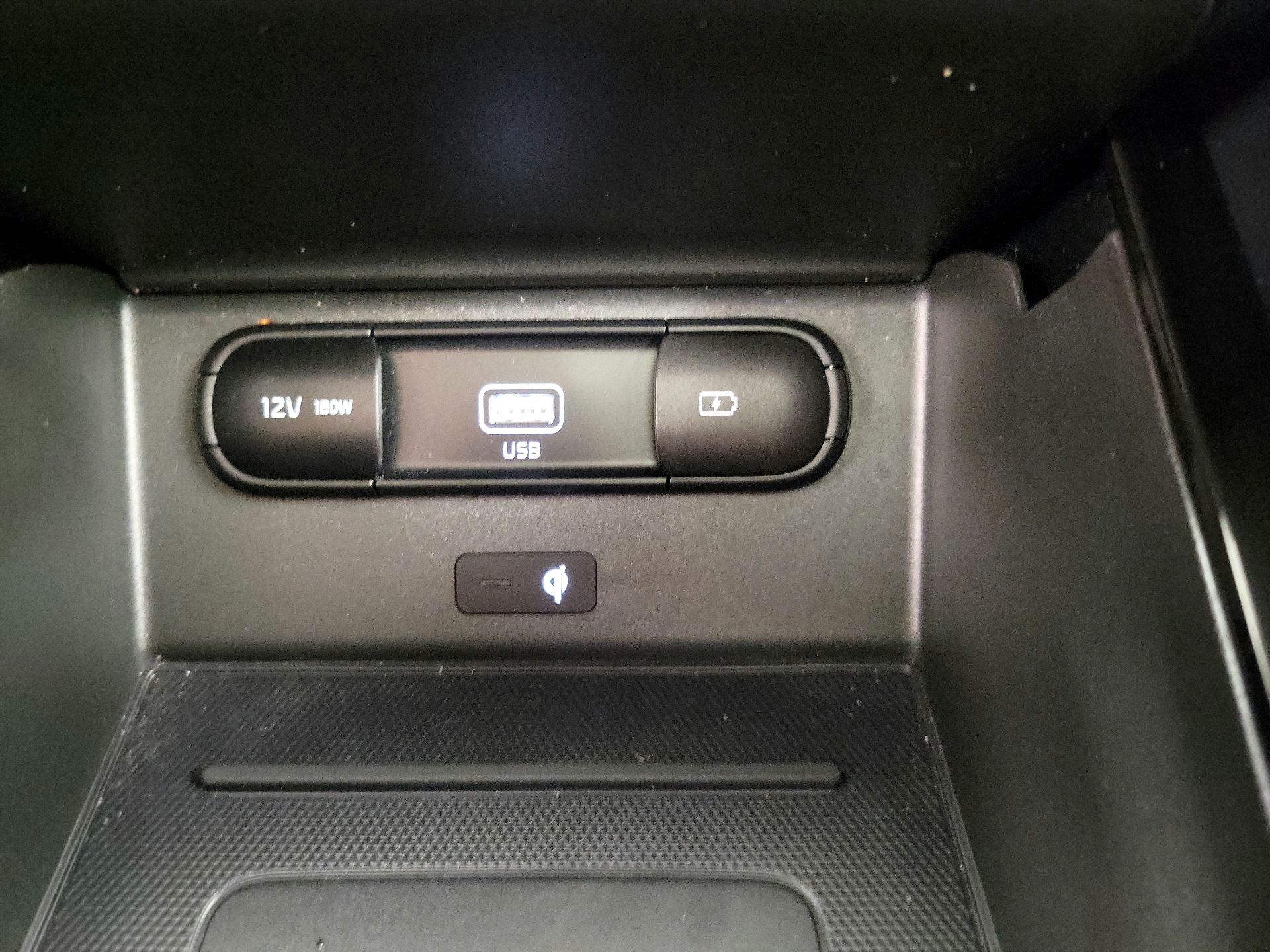 Thumbnail: 2022 Kia Telluride - 19