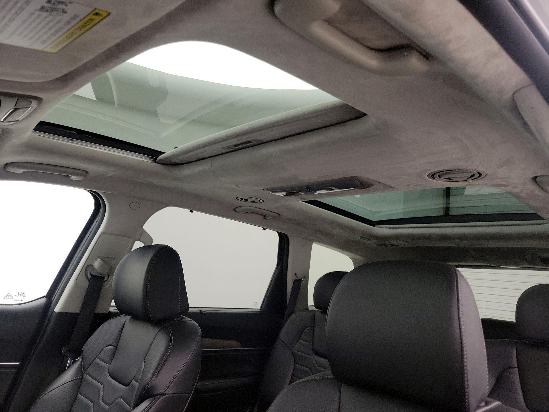 Thumbnail: 2022 Kia Telluride - 20