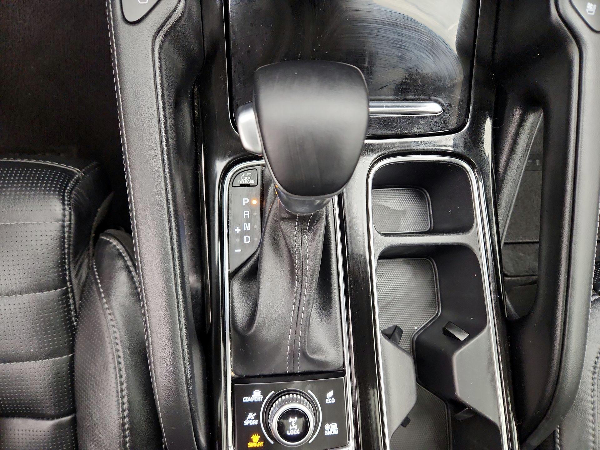 Thumbnail: 2022 Kia Telluride - 18