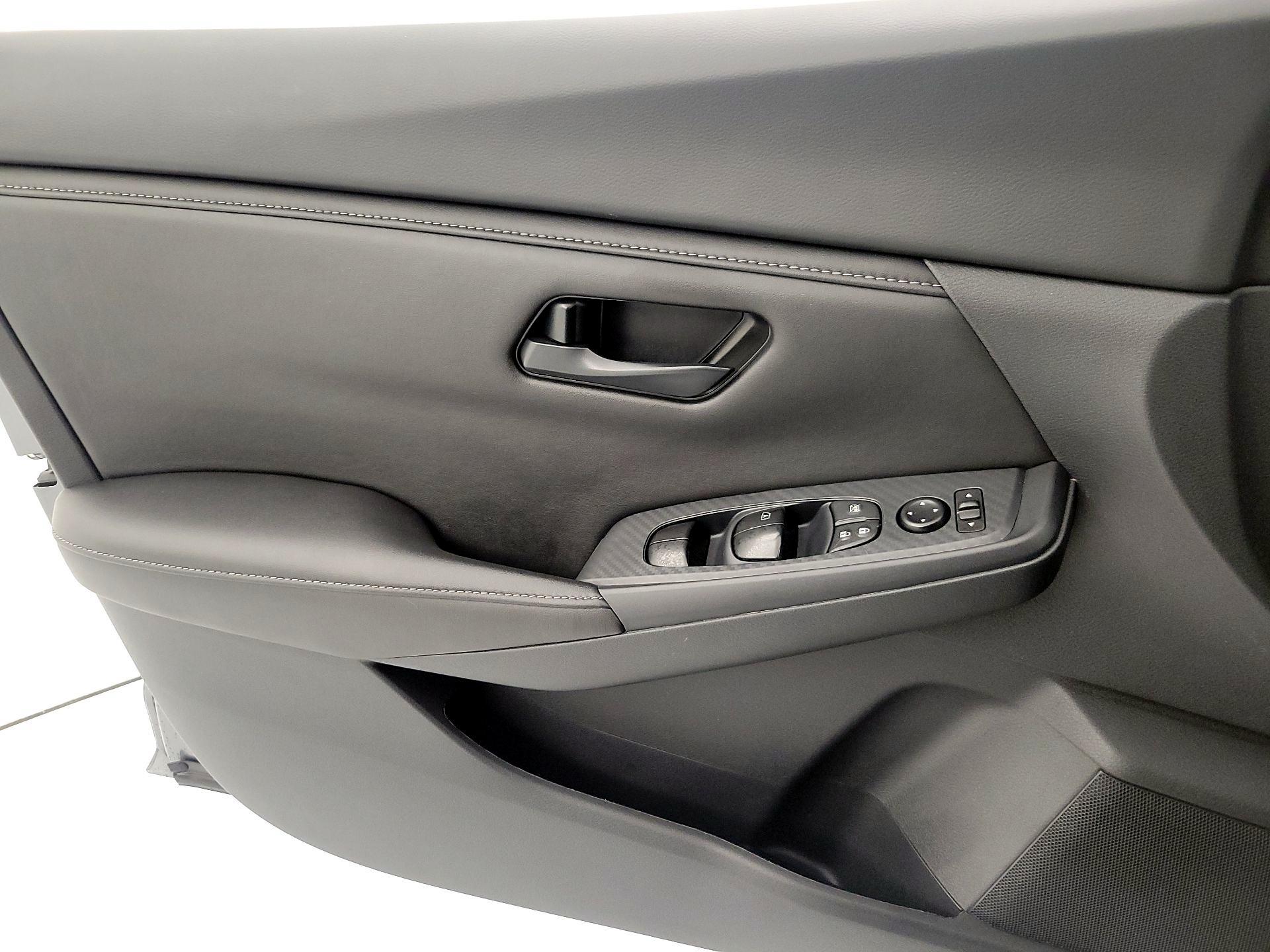 Thumbnail: 2024 Nissan Sentra - 12