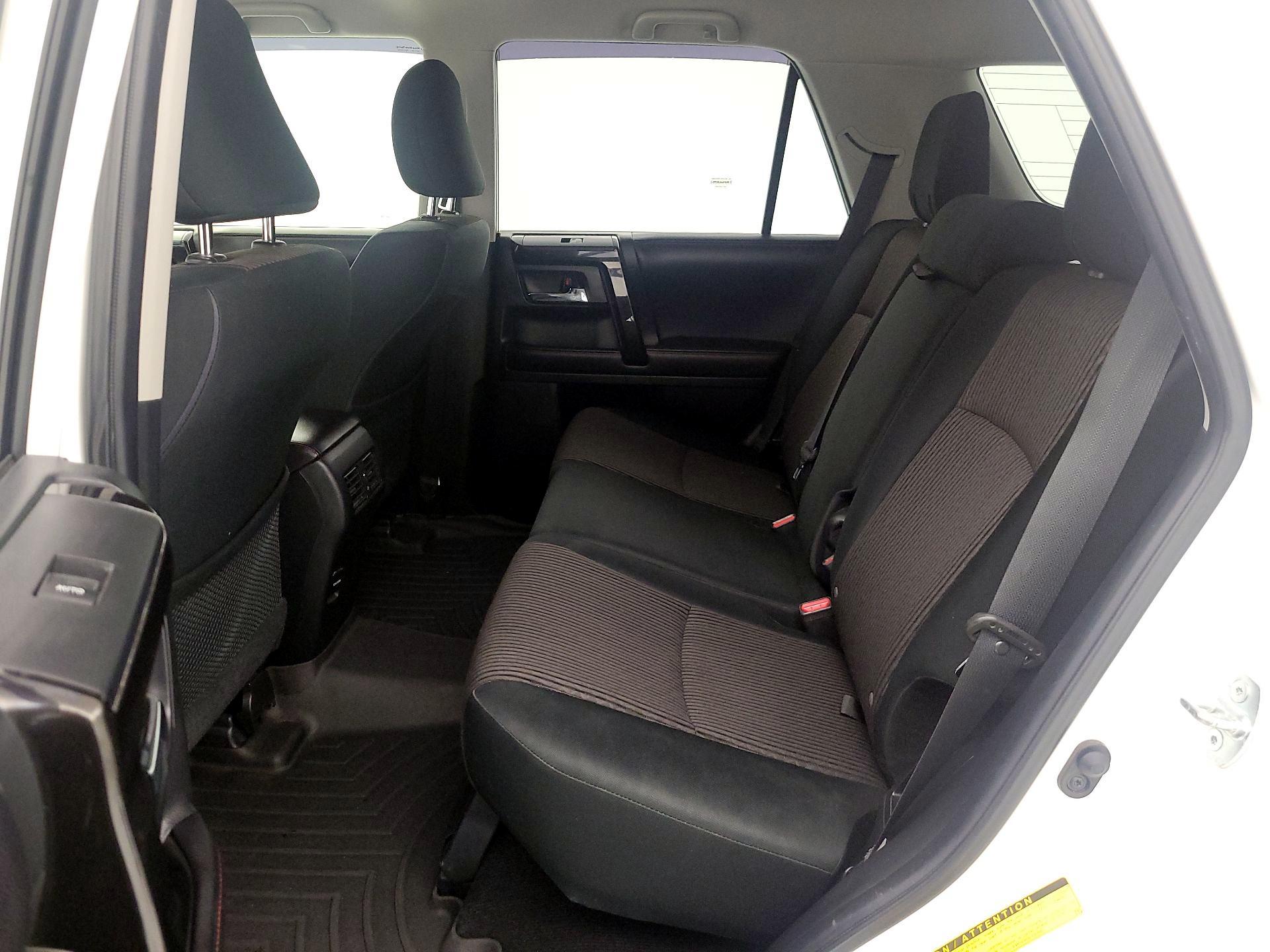 Thumbnail: 2017 Toyota 4Runner - 19