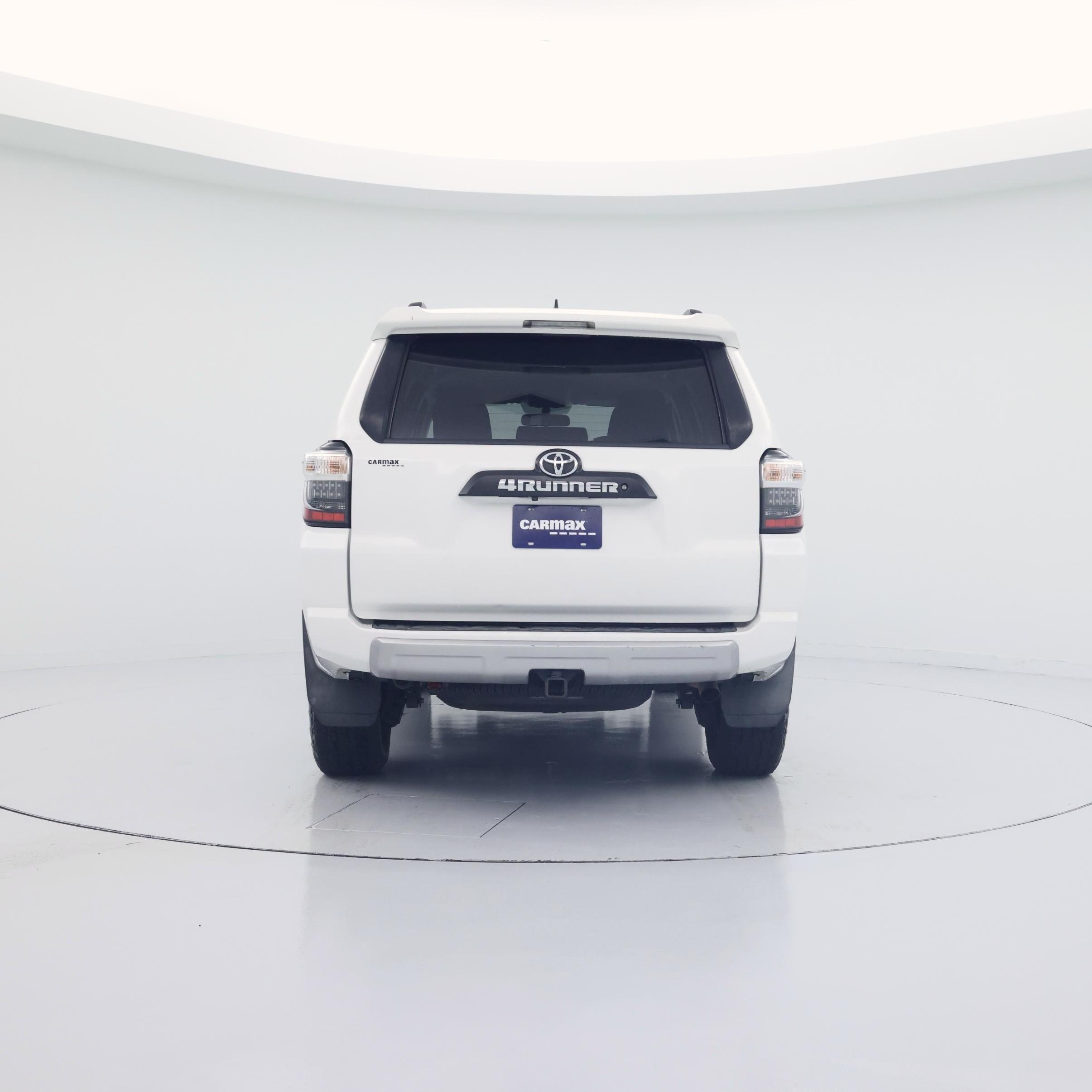 Thumbnail: 2017 Toyota 4Runner - 6