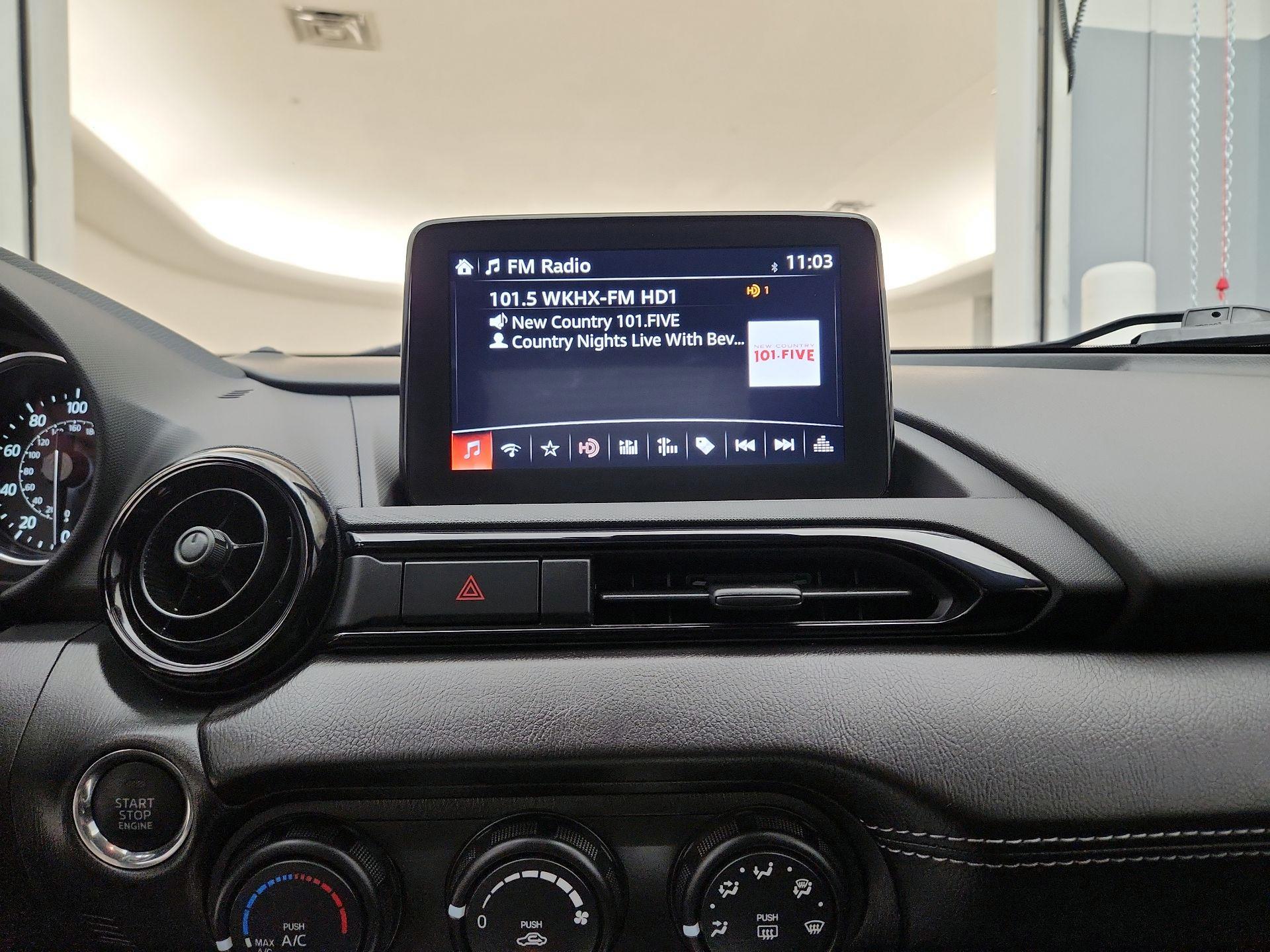 Thumbnail: 2021 Mazda MX-5 Miata - 15