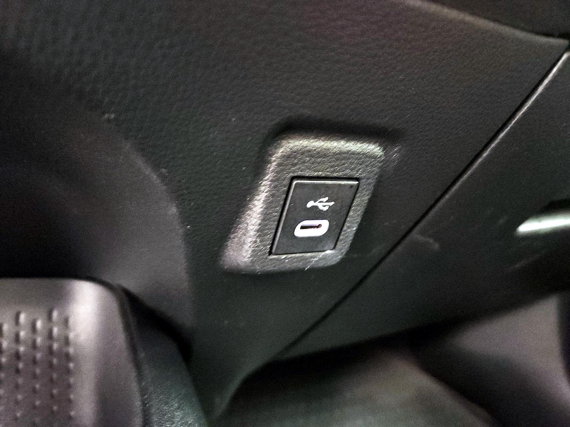 Thumbnail: 2024 Toyota Corolla - 18