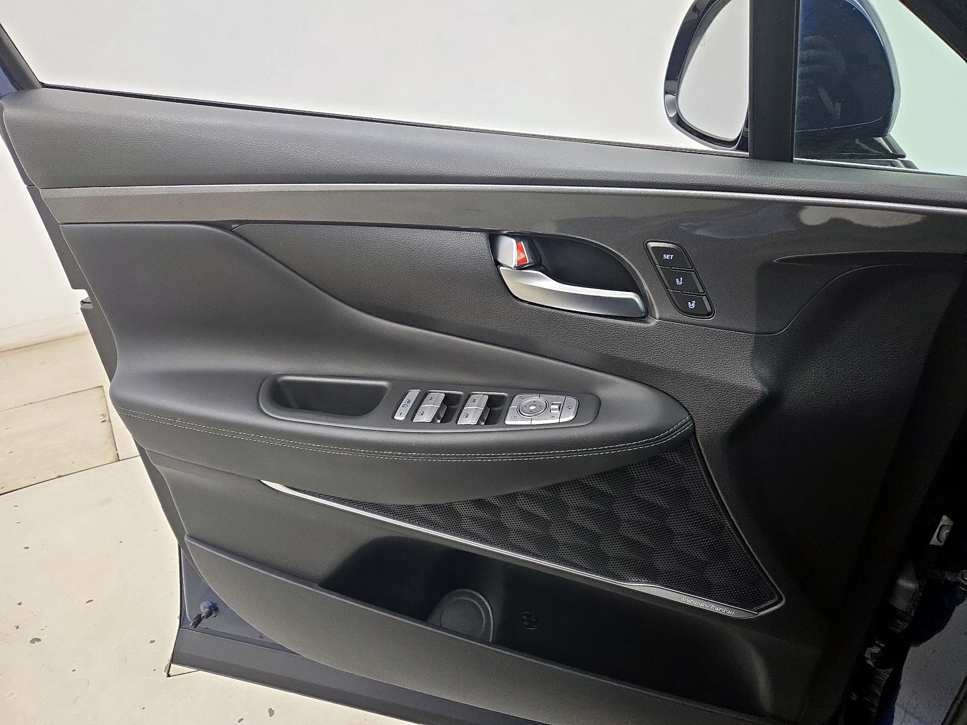 Thumbnail: 2023 Hyundai Santa Fe - 12