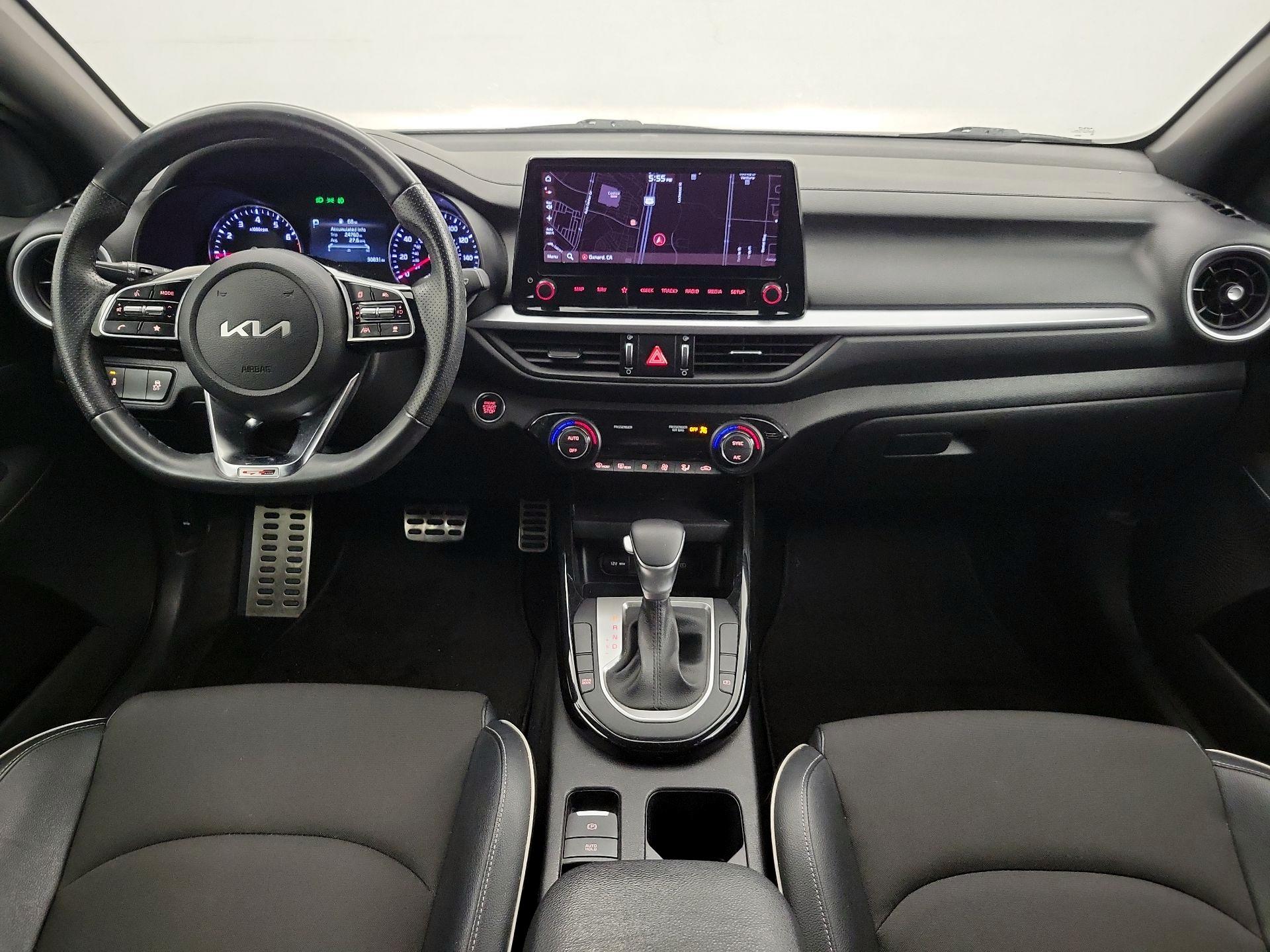 Thumbnail: 2023 Kia Forte - 9