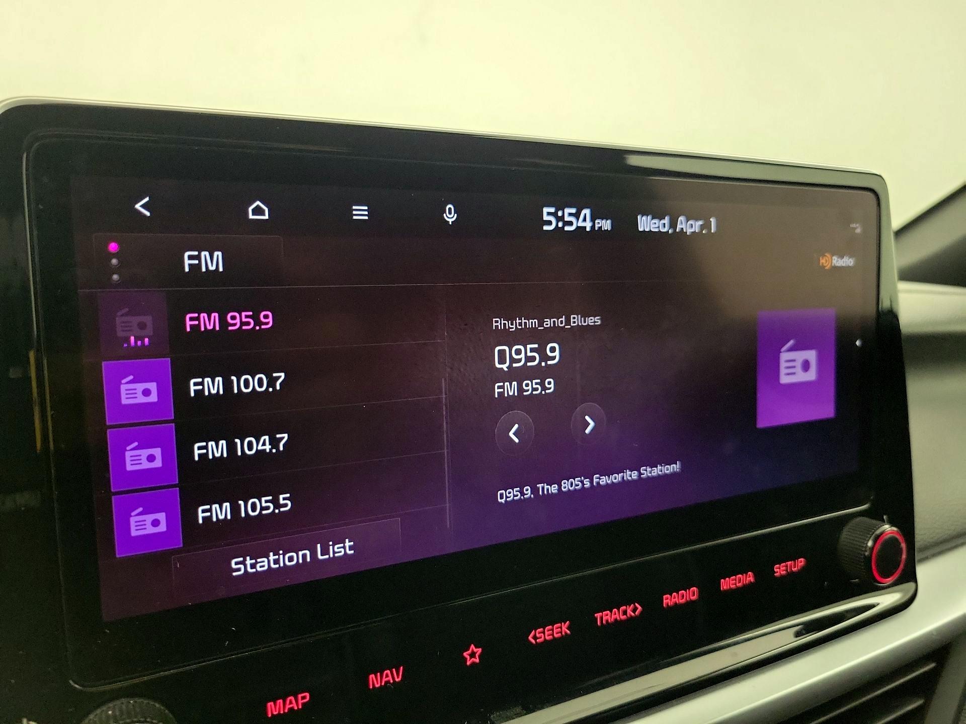 Thumbnail: 2023 Kia Forte - 16