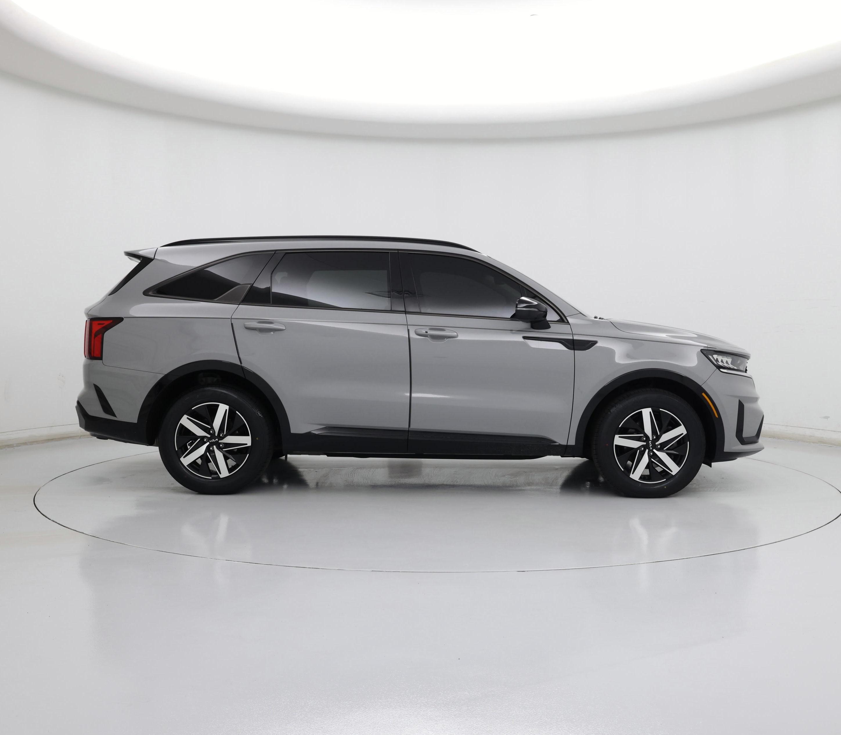 Thumbnail: 2023 Kia Sorento - 7