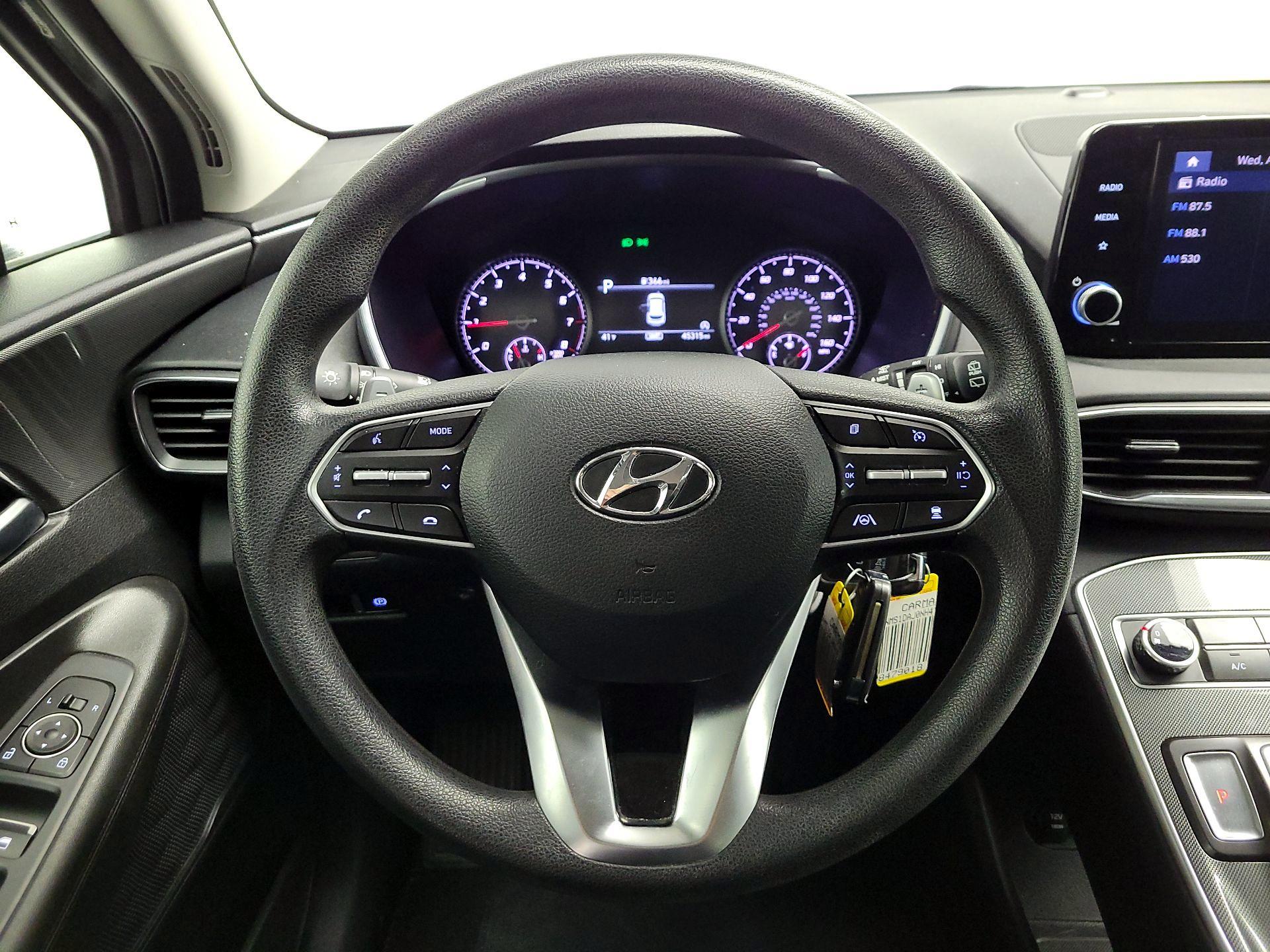 Thumbnail: 2022 Hyundai Santa Fe - 10