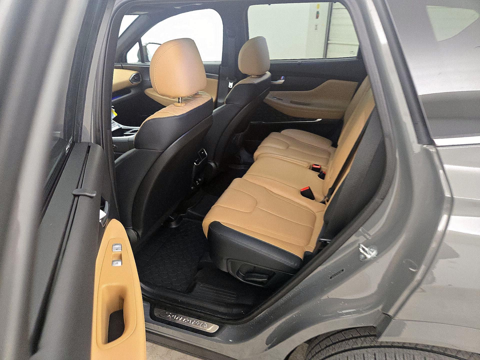 Thumbnail: 2023 Hyundai Santa Fe - 20