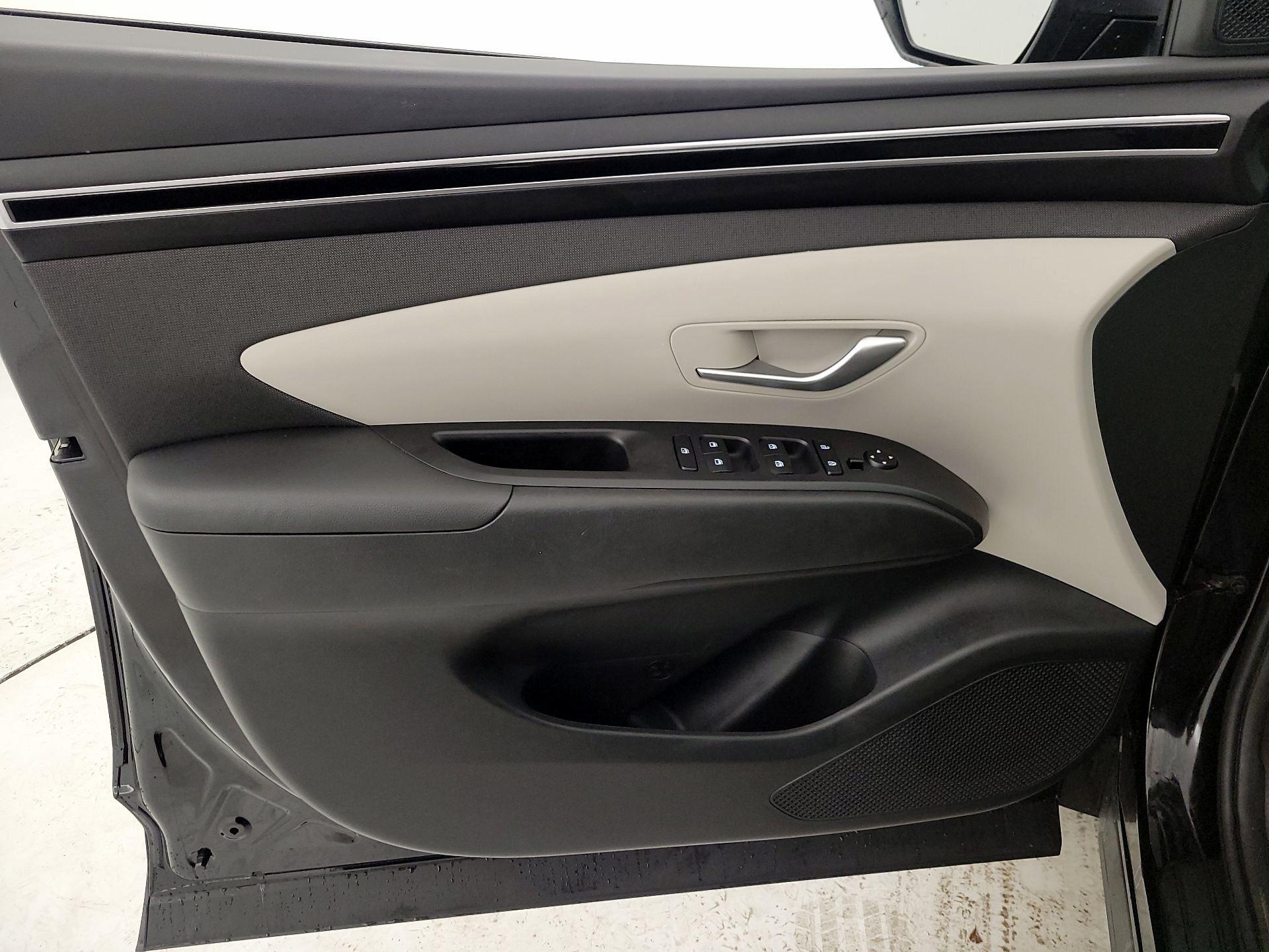 Thumbnail: 2024 Hyundai Tucson - 12