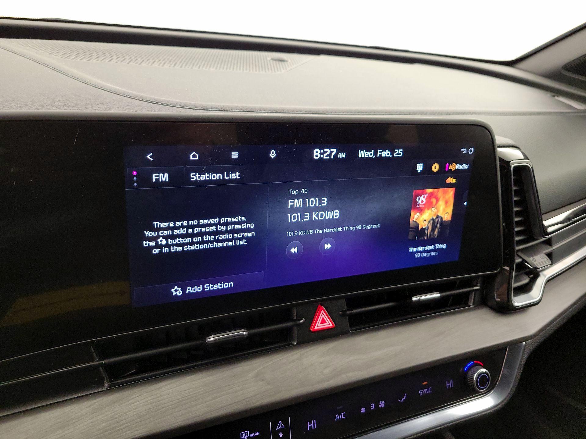 Thumbnail: 2023 Kia Sportage - 16