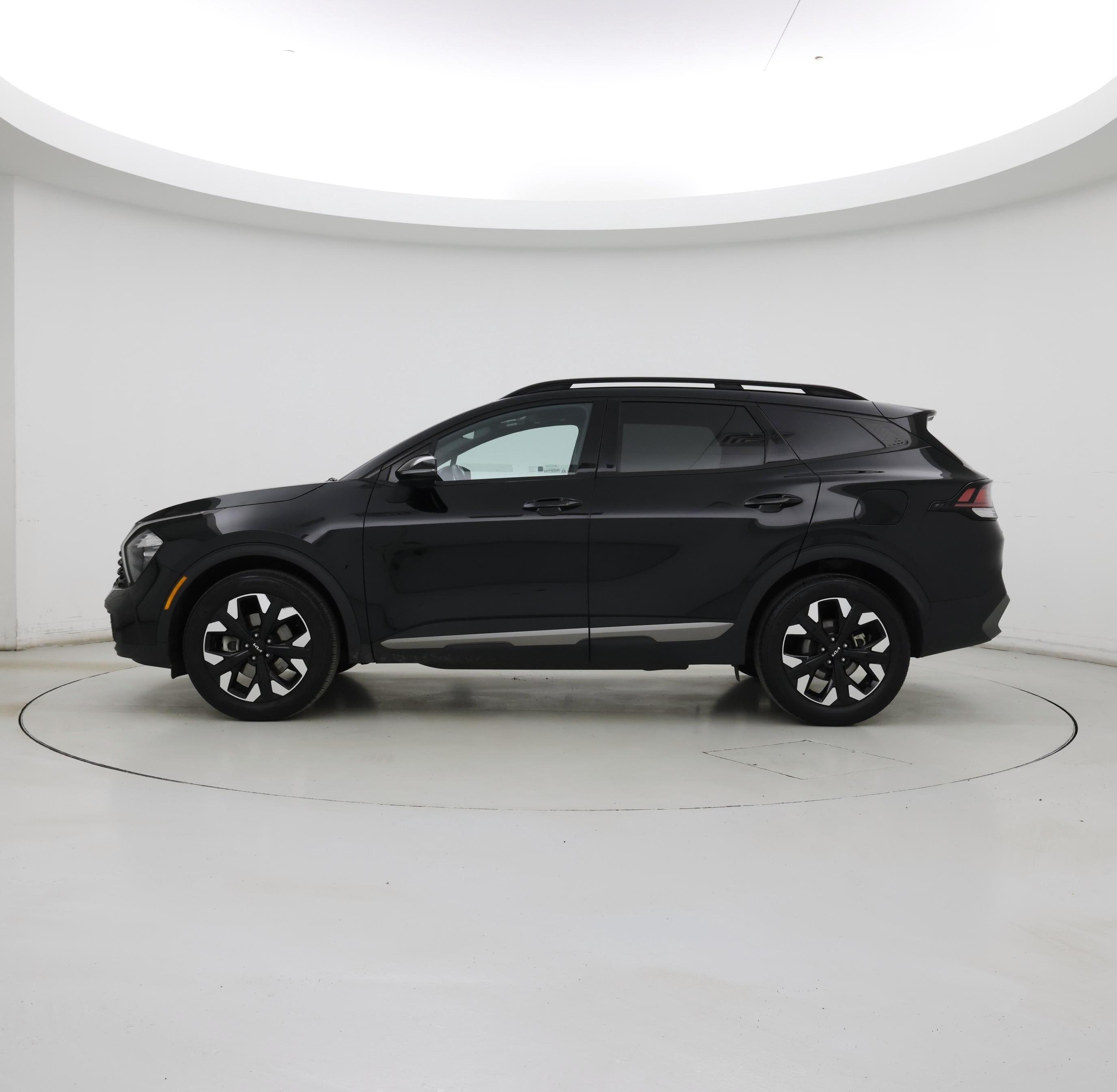 Thumbnail: 2023 Kia Sportage - 3