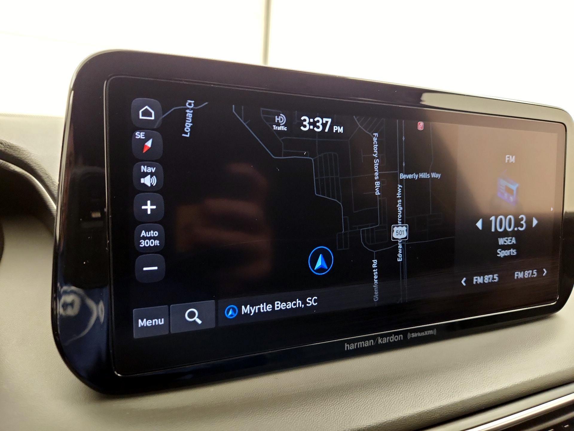 Thumbnail: 2022 Hyundai Santa Fe - 14