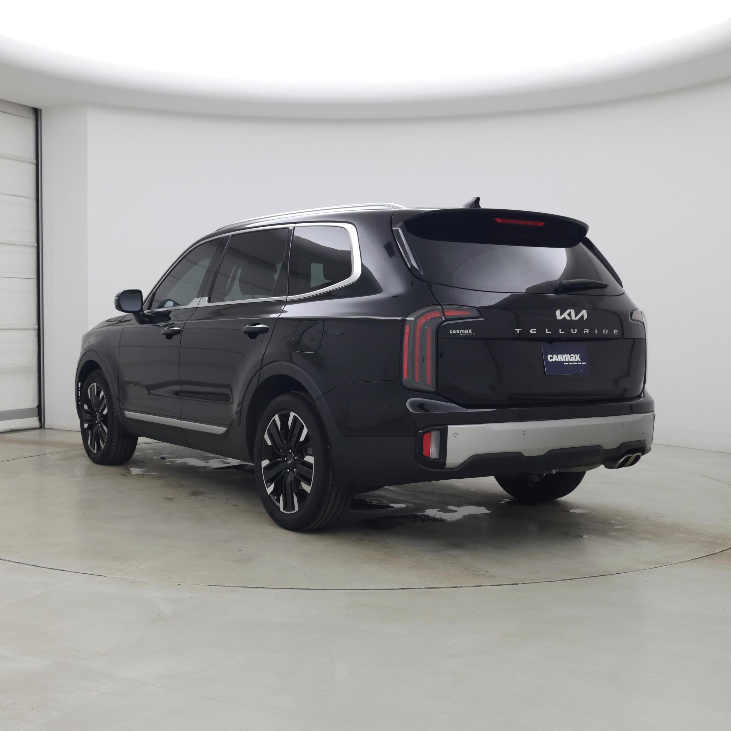 Thumbnail: 2023 Kia Telluride - 2