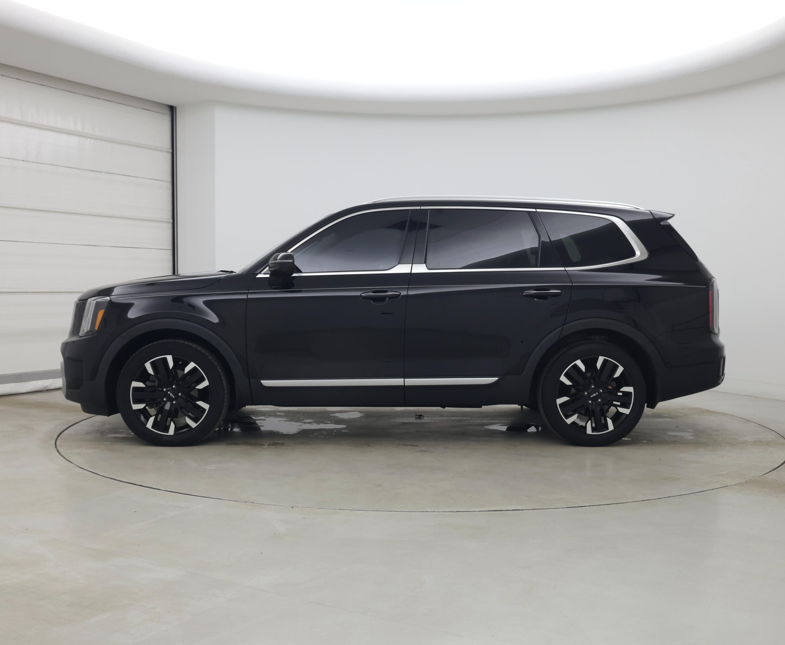 Thumbnail: 2023 Kia Telluride - 3