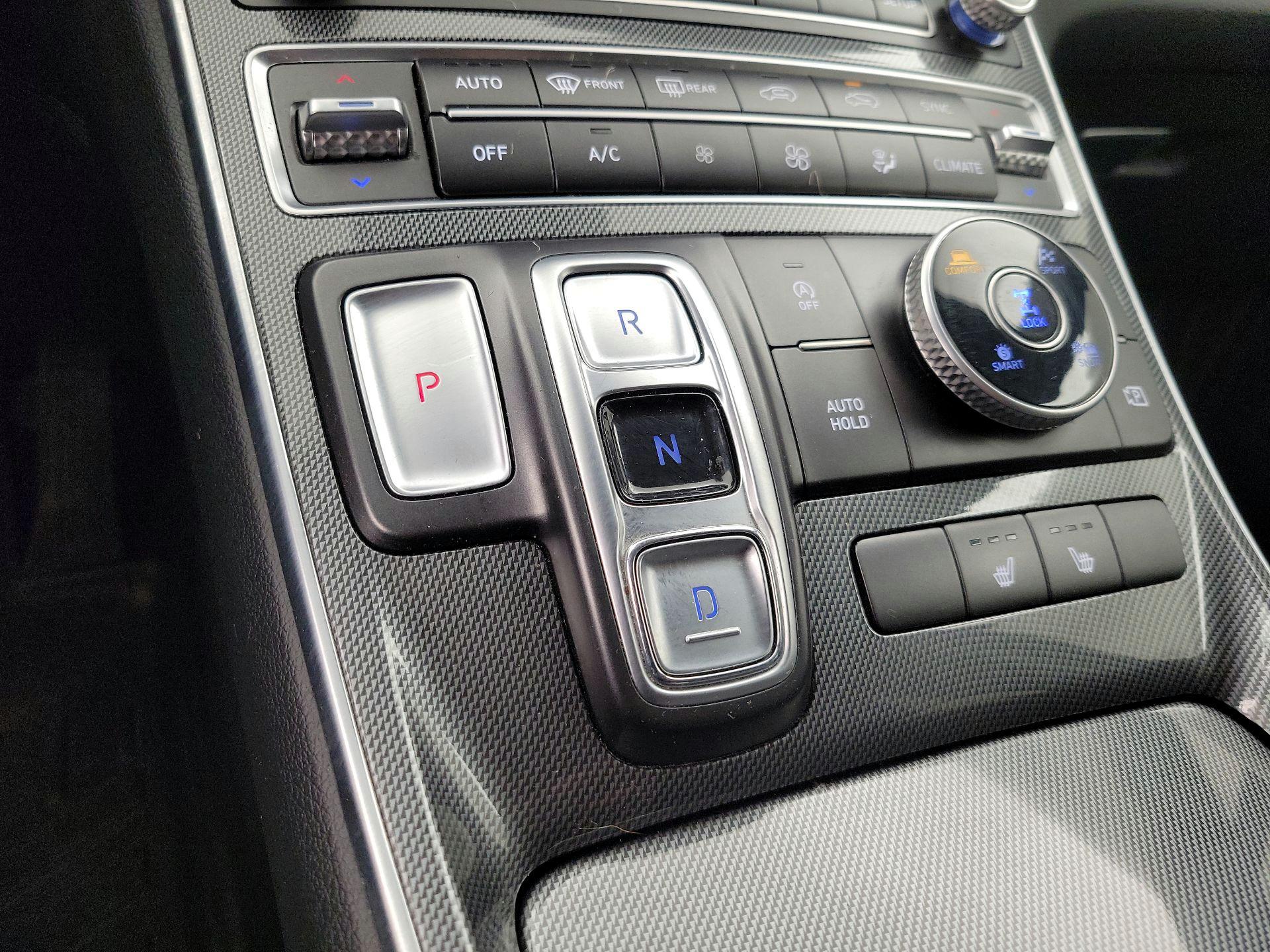 Thumbnail: 2023 Hyundai Santa Fe - 18