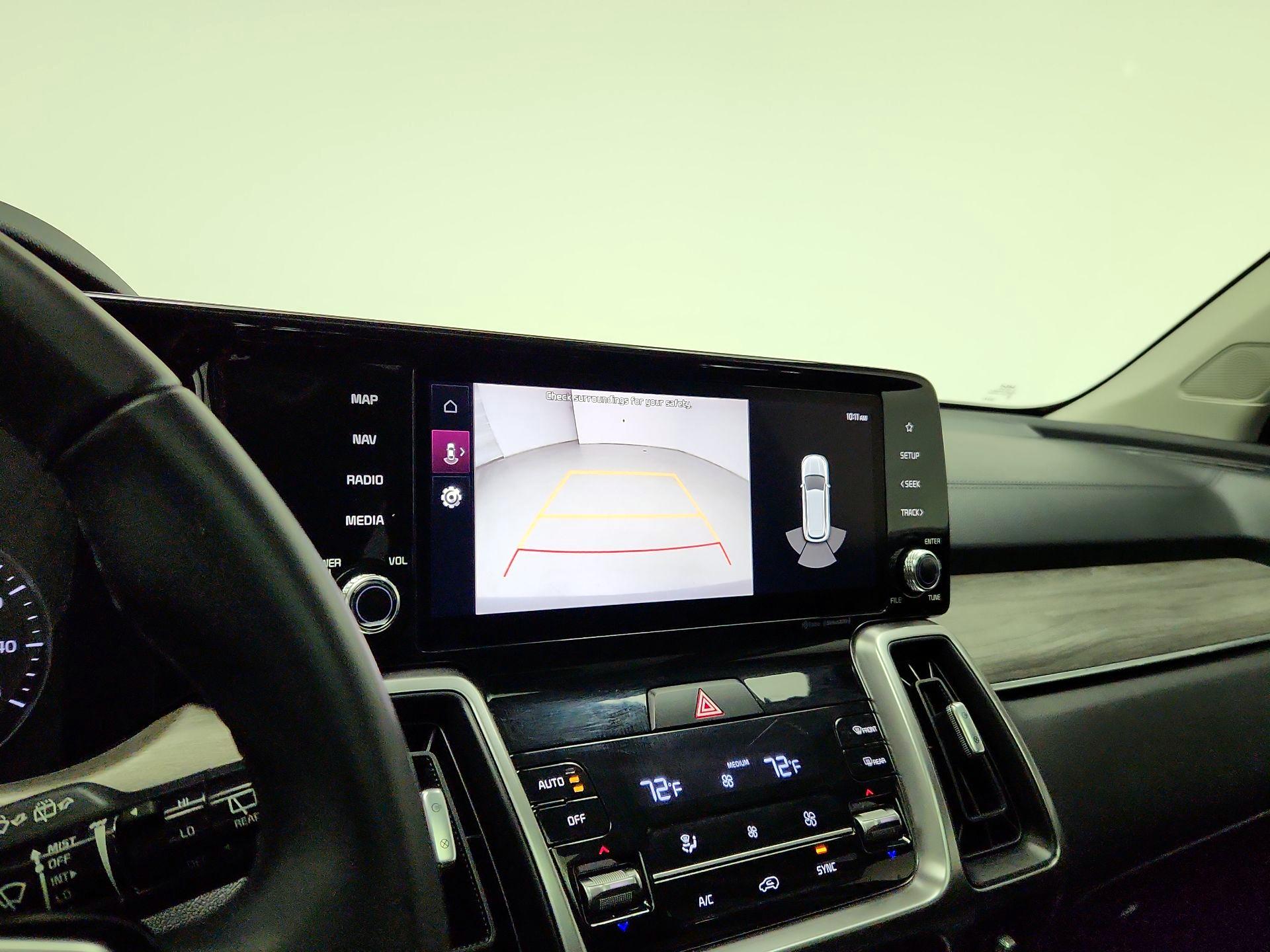 Thumbnail: 2023 Kia Sorento - 15