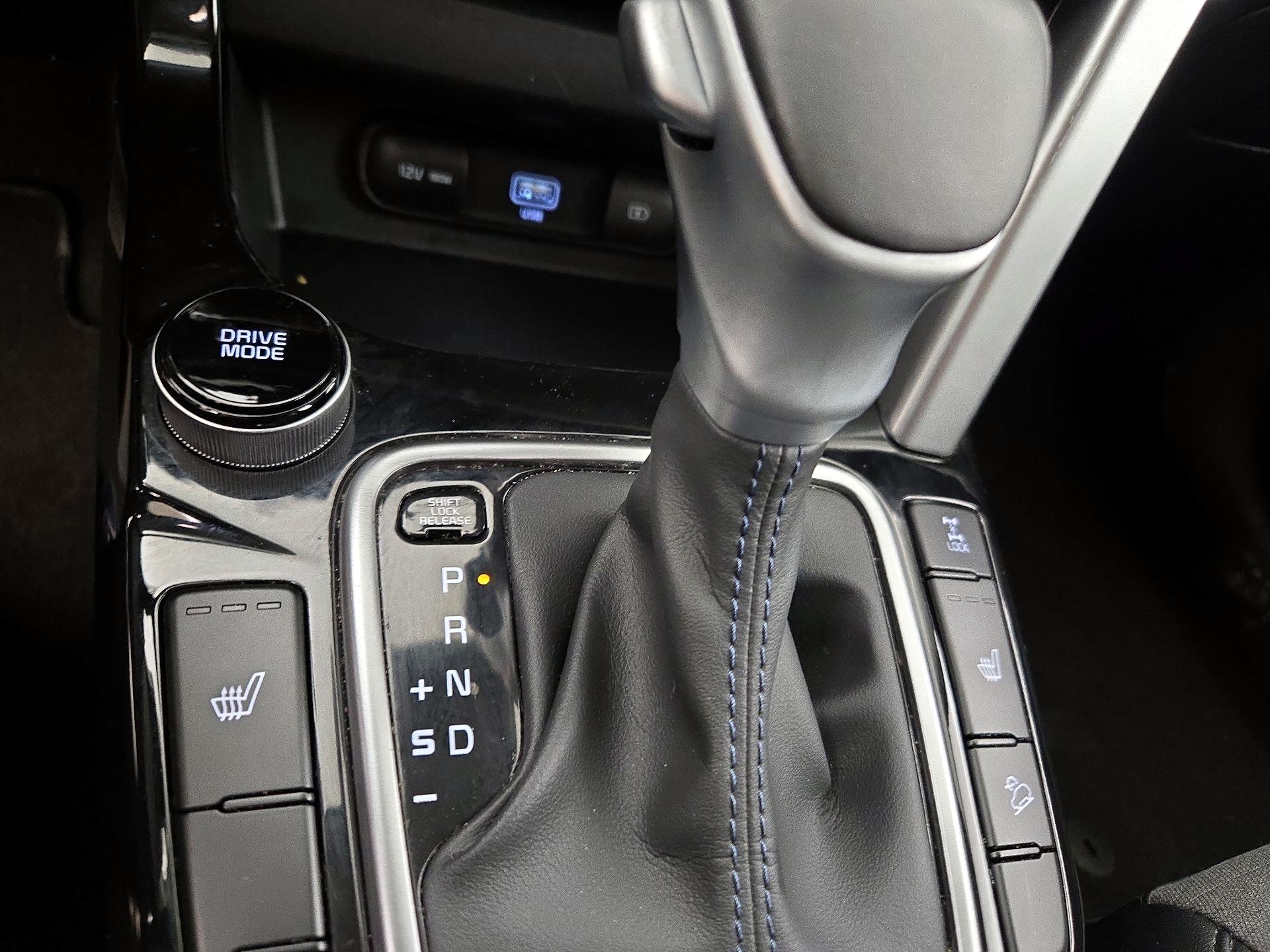 Thumbnail: 2023 Kia Seltos - 18