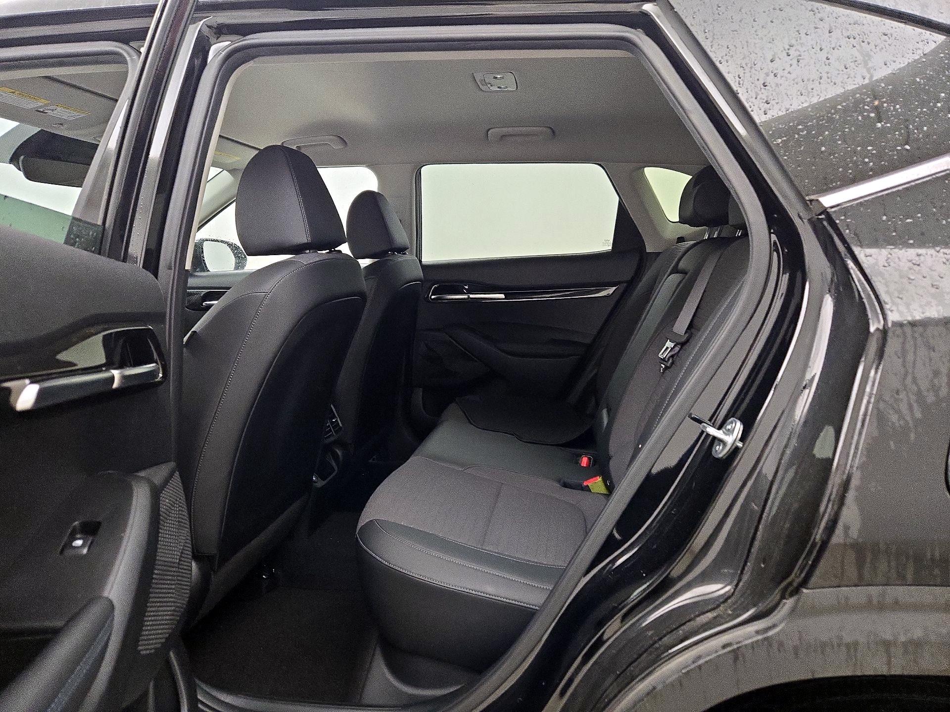 Thumbnail: 2023 Kia Seltos - 20