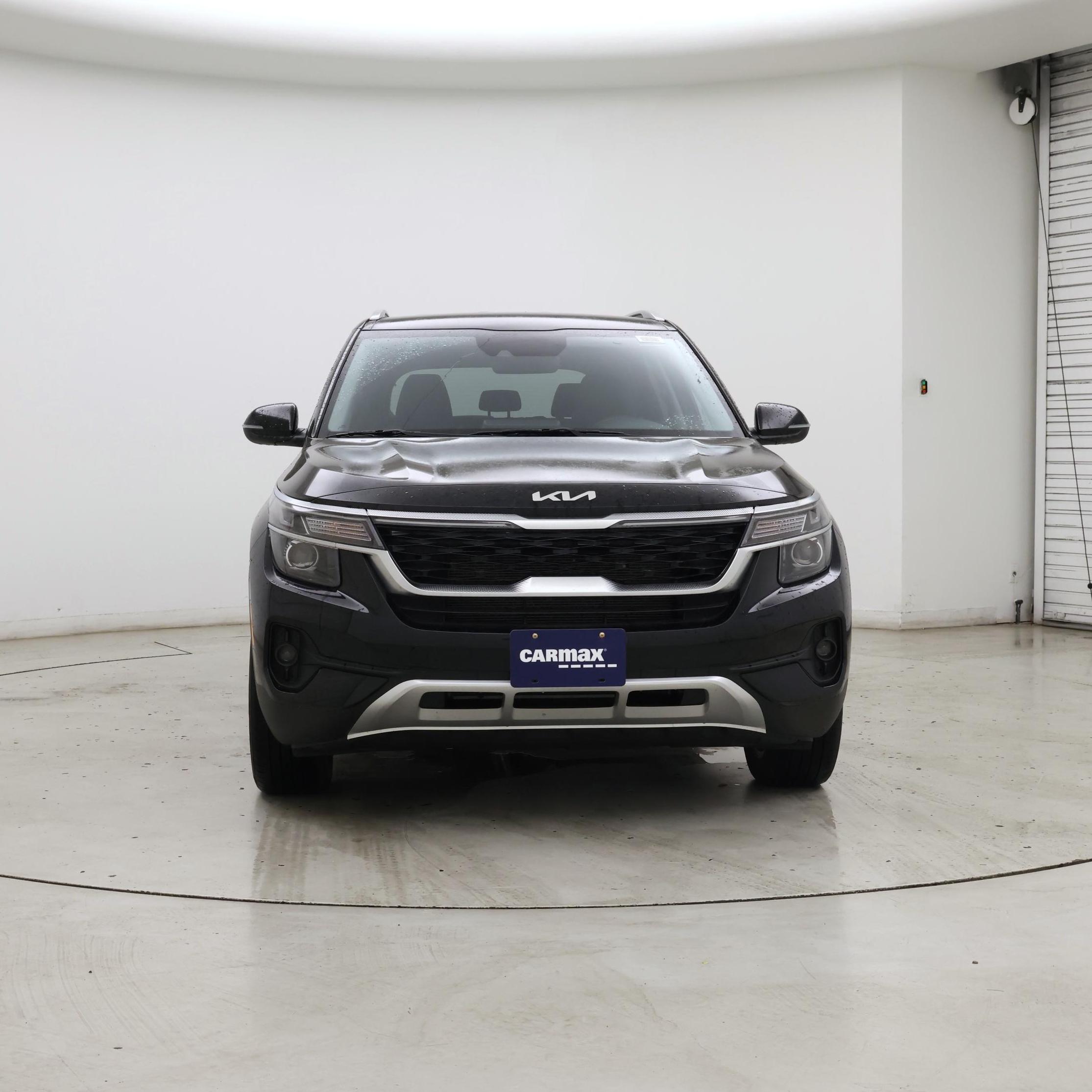 Thumbnail: 2023 Kia Seltos - 5