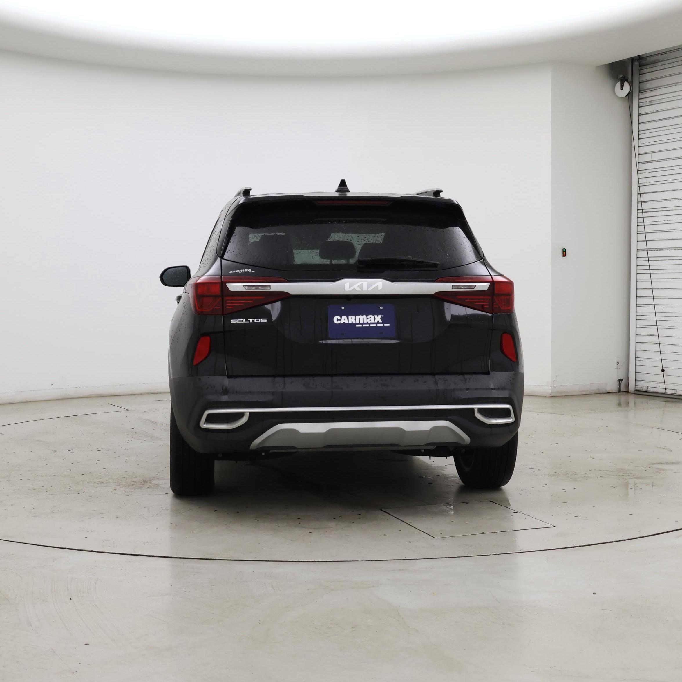 Thumbnail: 2023 Kia Seltos - 6