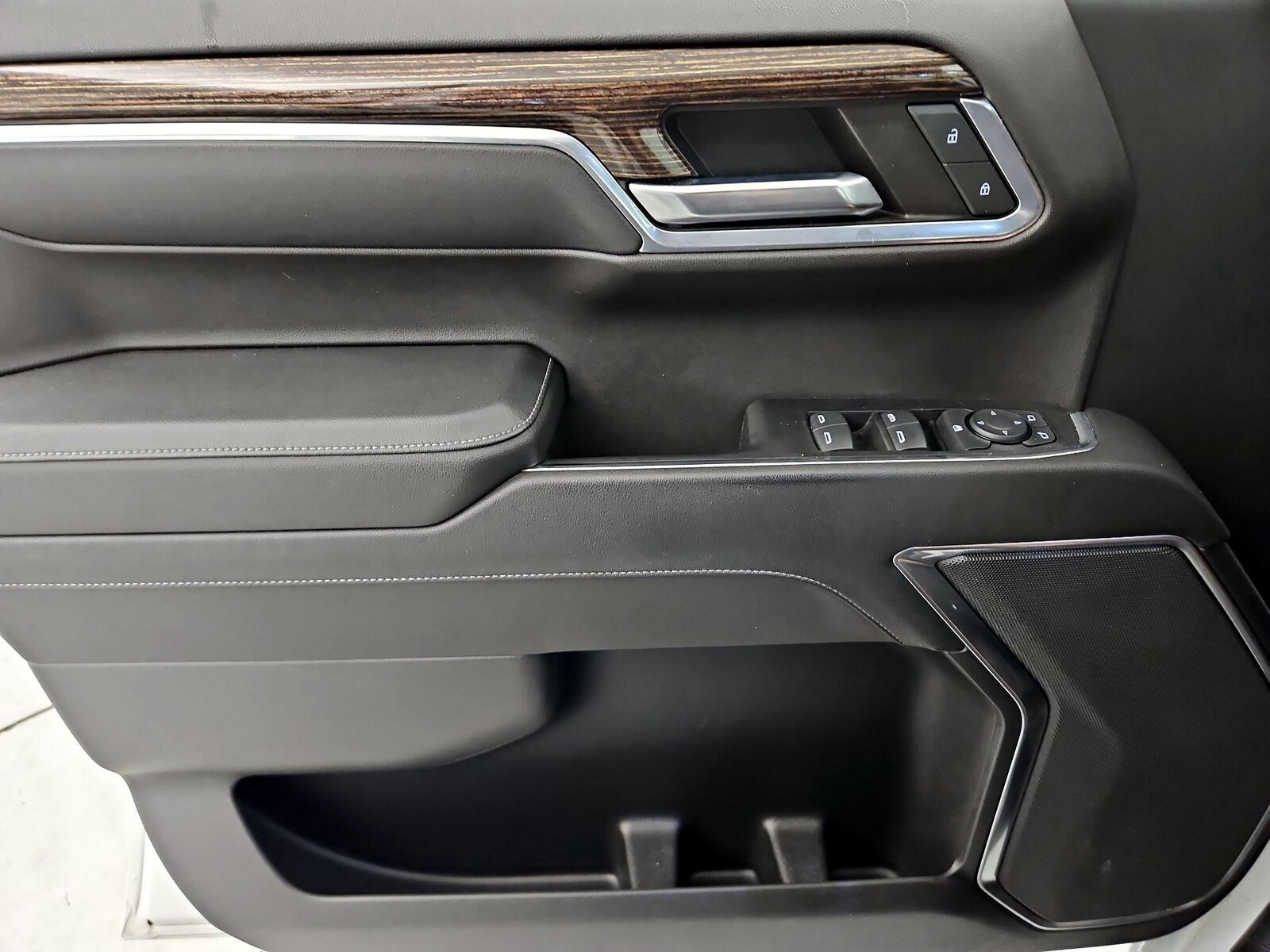 2023 GMC Sierra 1500 SLE - Photo 13