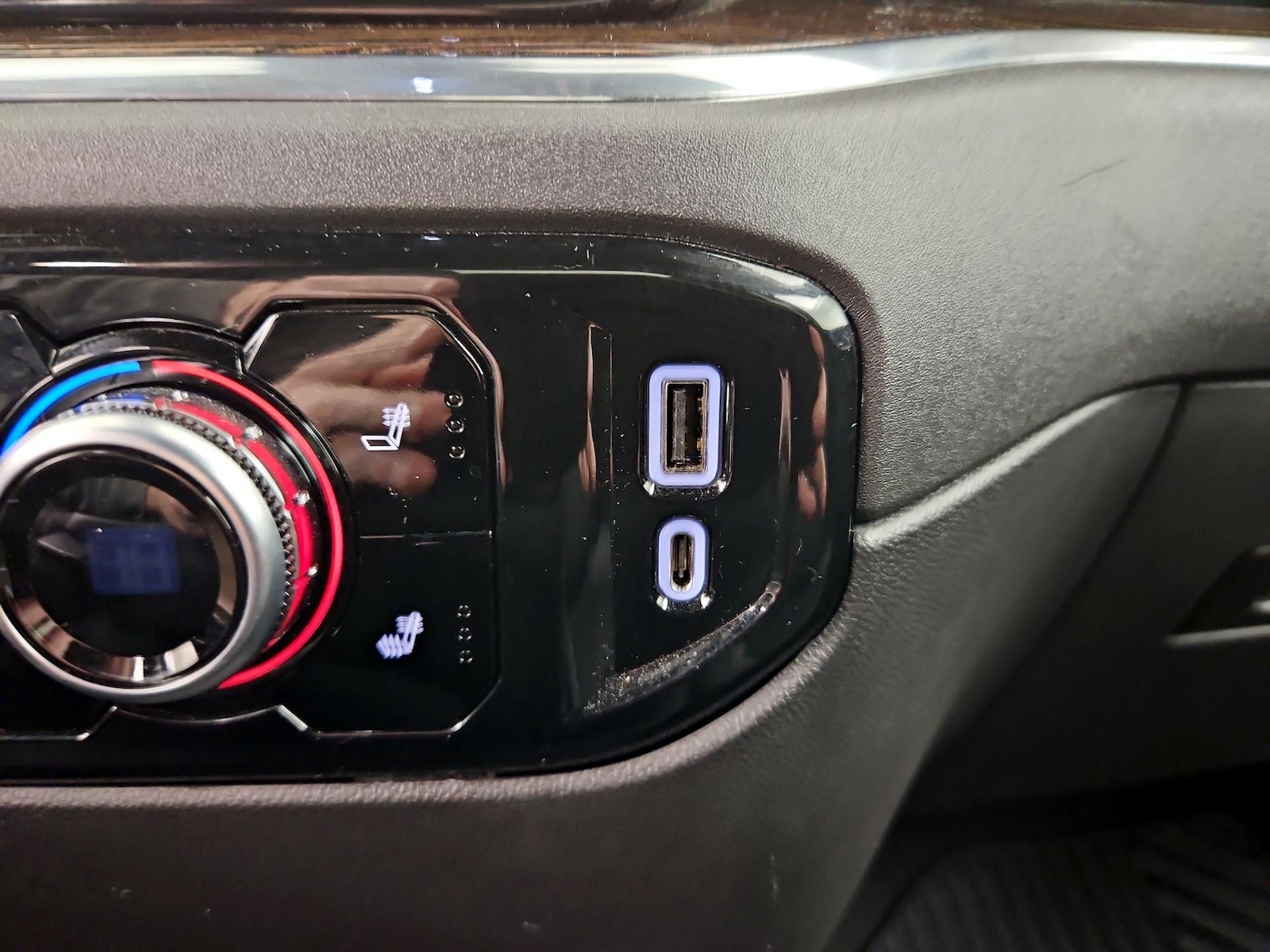 2023 GMC Sierra 1500 SLE - Photo 19
