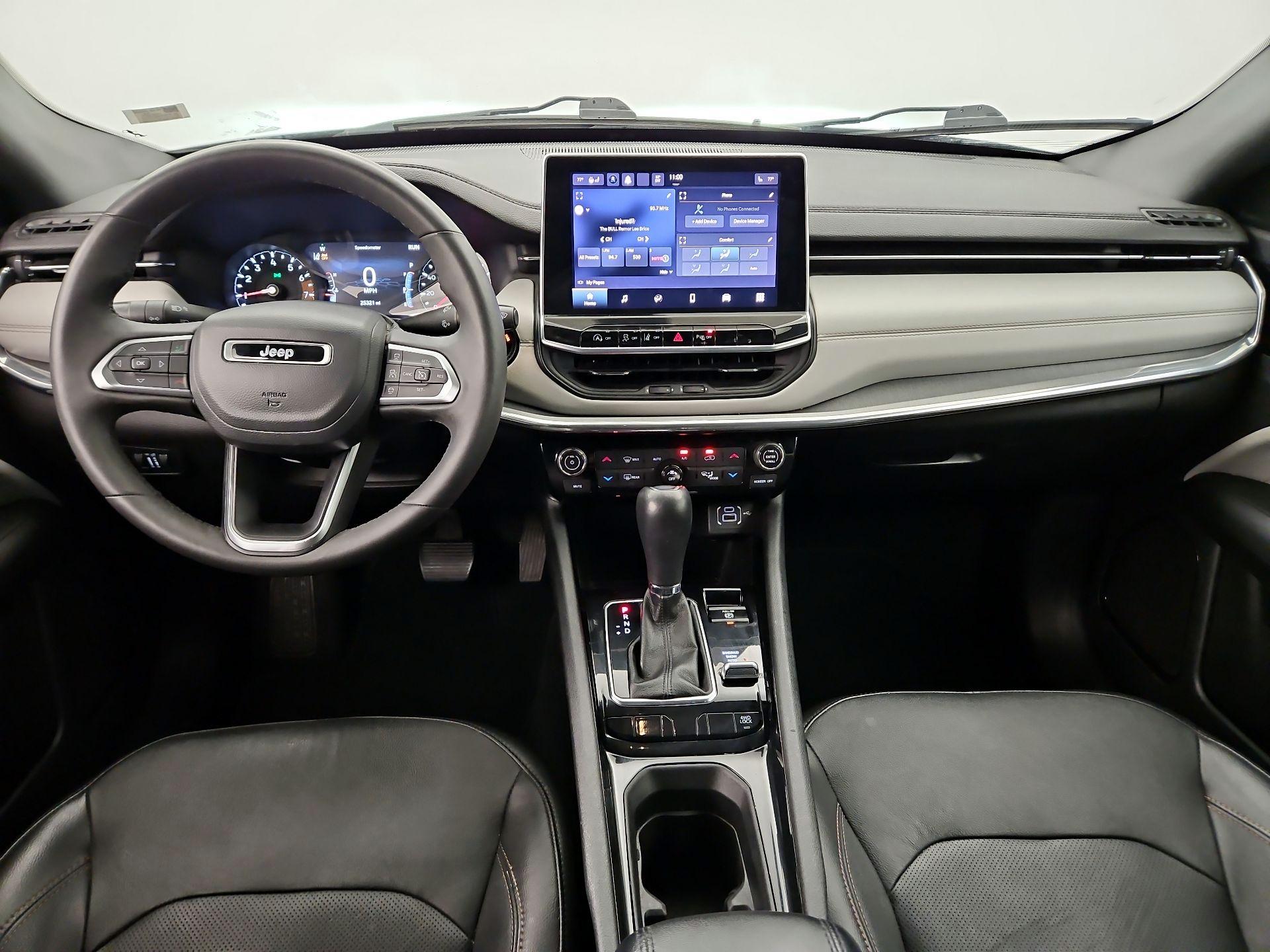 Thumbnail: 2023 Jeep Compass - 9