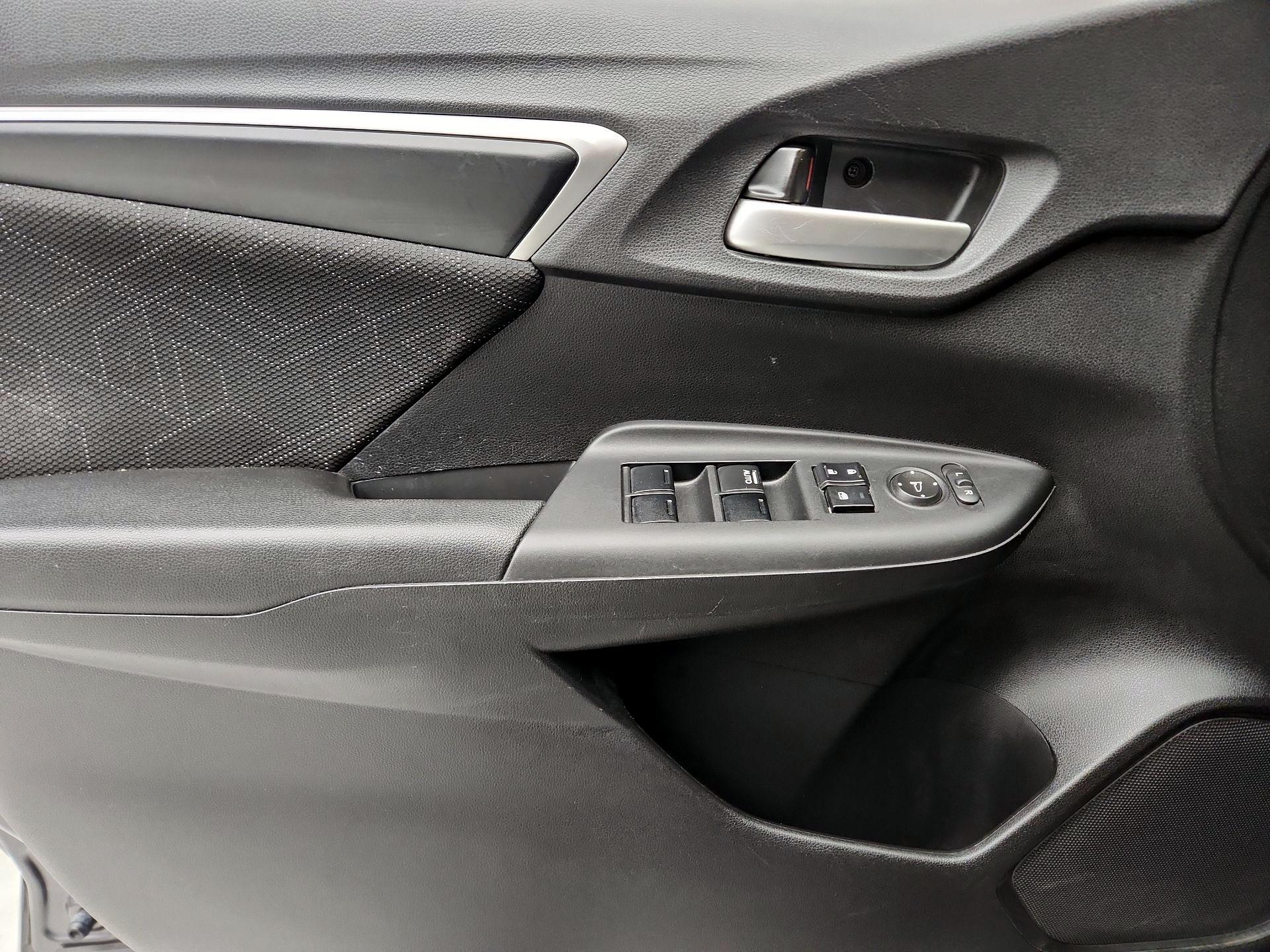 Thumbnail: 2016 Honda Fit - 12