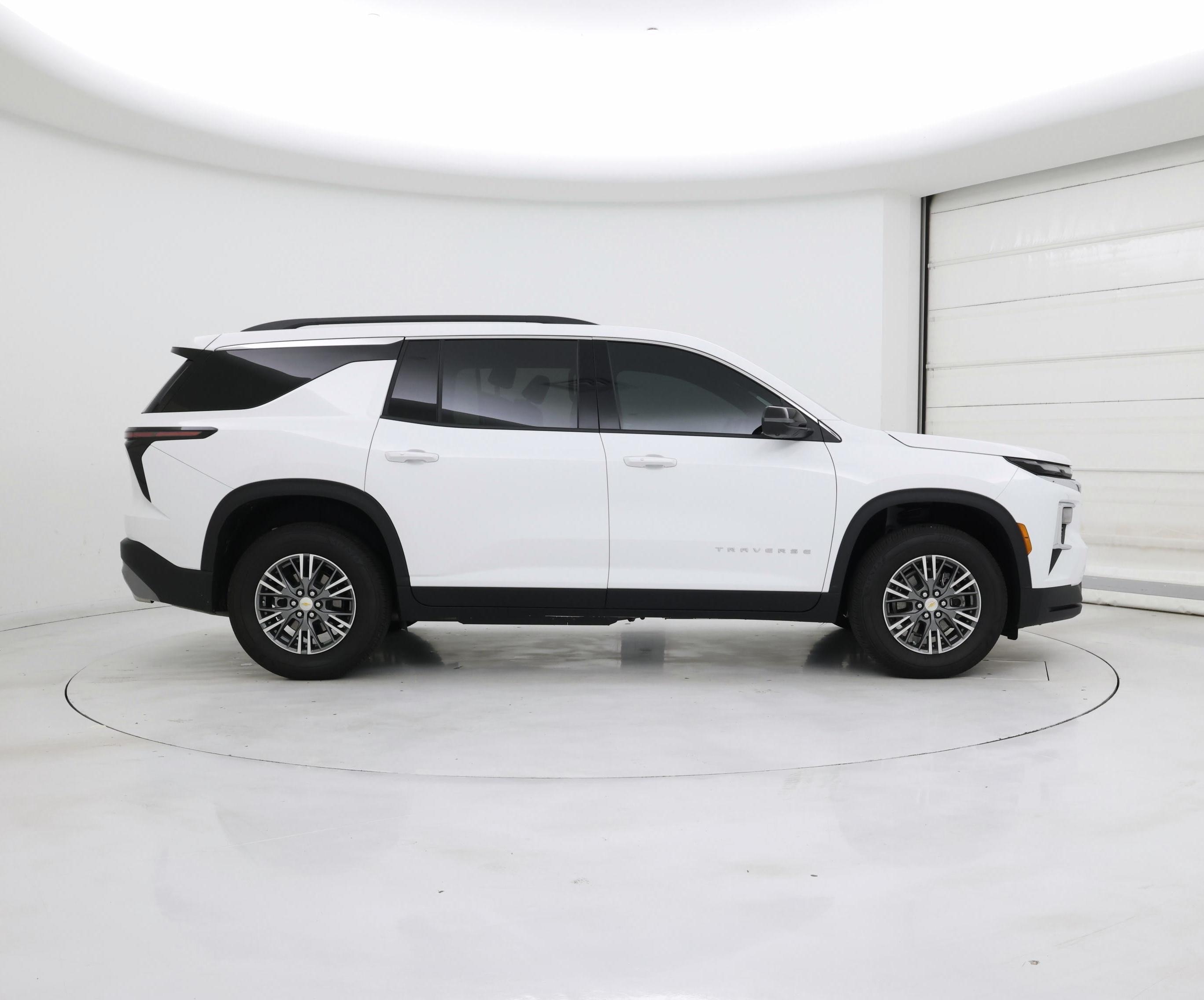 Thumbnail: 2025 Chevrolet Traverse - 7