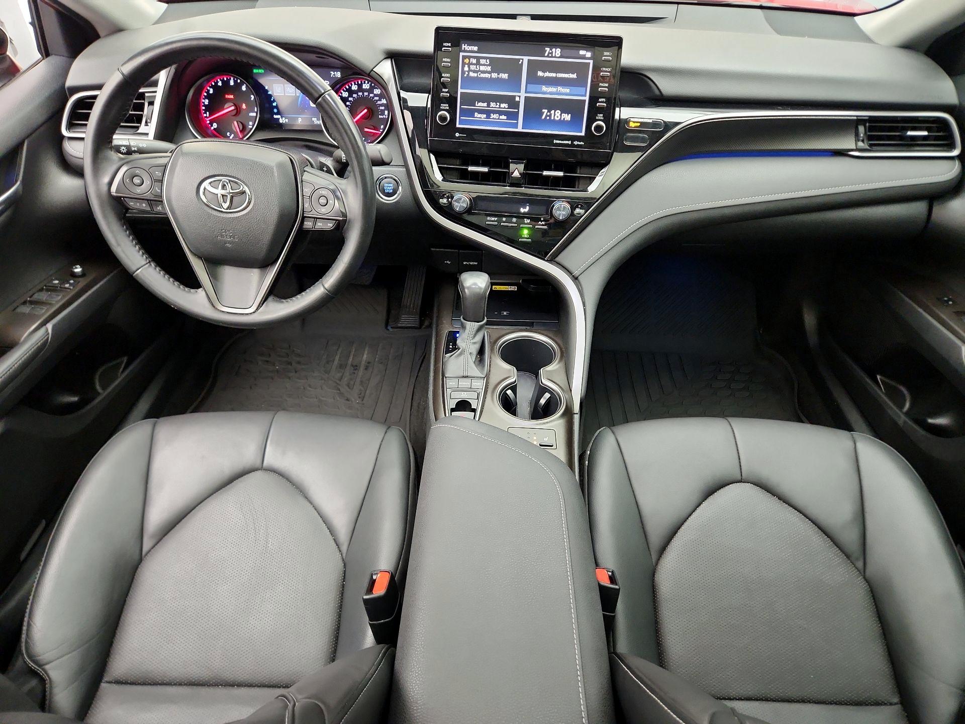 Thumbnail: 2022 Toyota Camry - 9