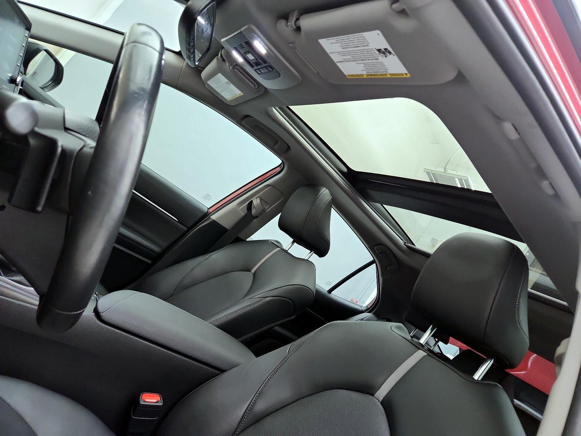 Thumbnail: 2022 Toyota Camry - 19