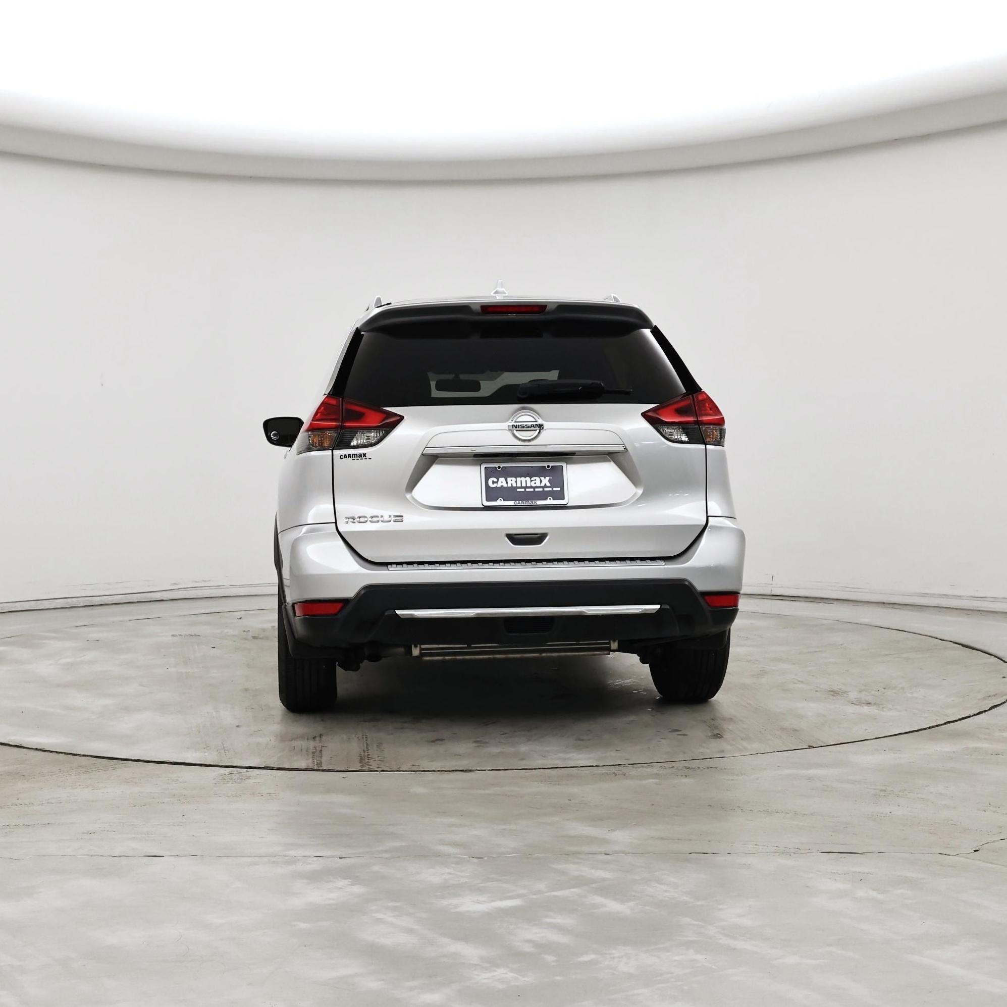 Thumbnail: 2017 Nissan Rogue - 6