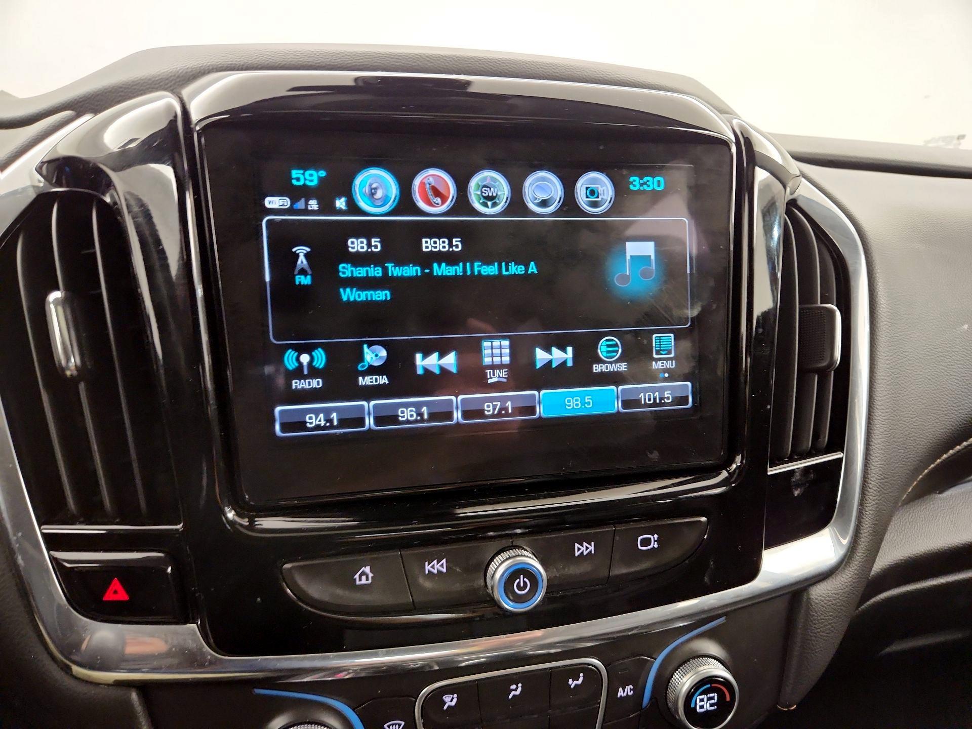 Thumbnail: 2018 Chevrolet Traverse - 16