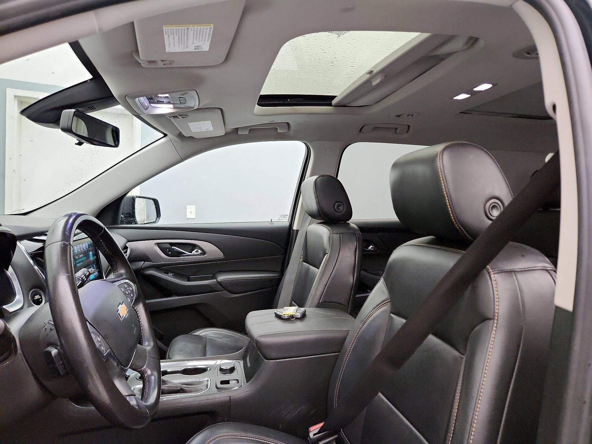 Thumbnail: 2018 Chevrolet Traverse - 20