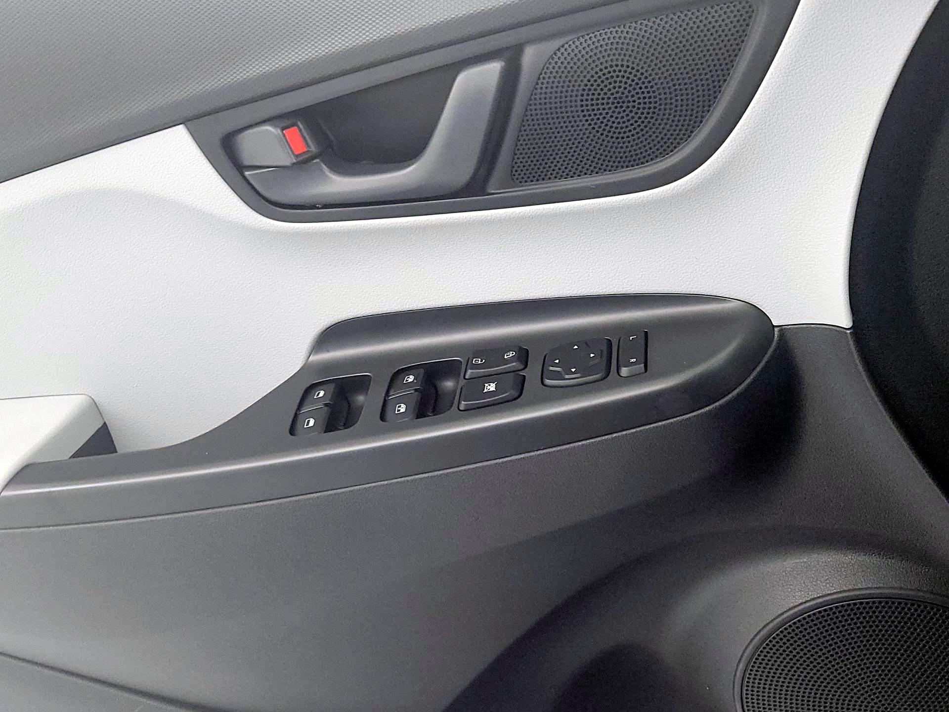 Thumbnail: 2023 Hyundai Kona - 12