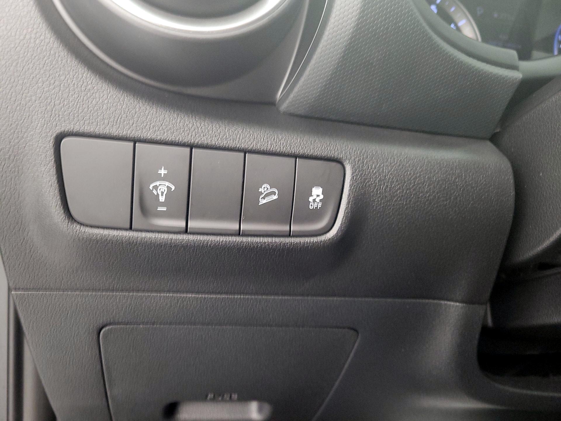 Thumbnail: 2023 Hyundai Kona - 13