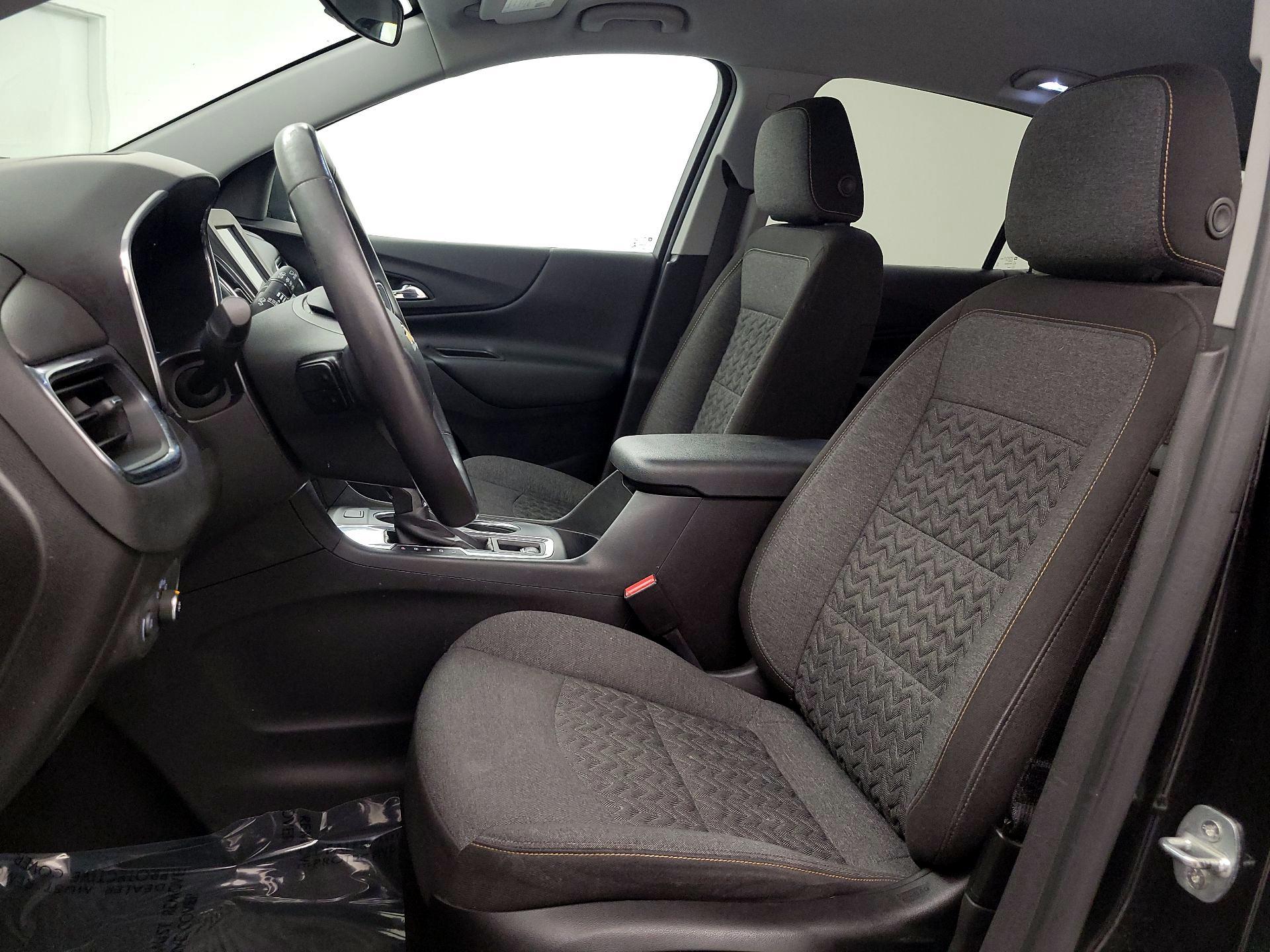 Thumbnail: 2022 Chevrolet Equinox - 11