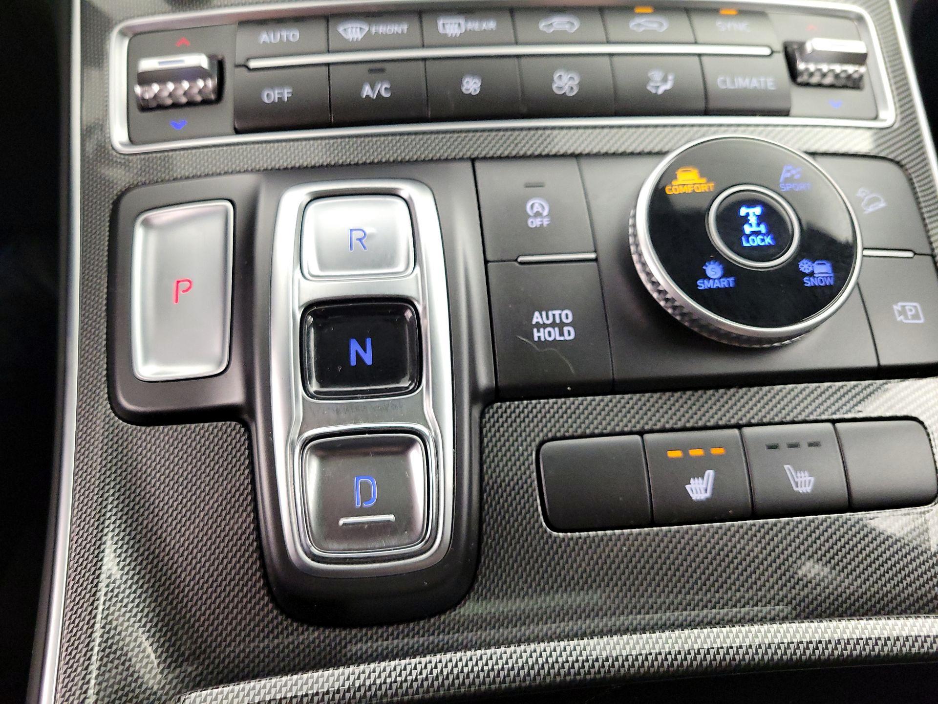 Thumbnail: 2023 Hyundai Santa Fe - 18