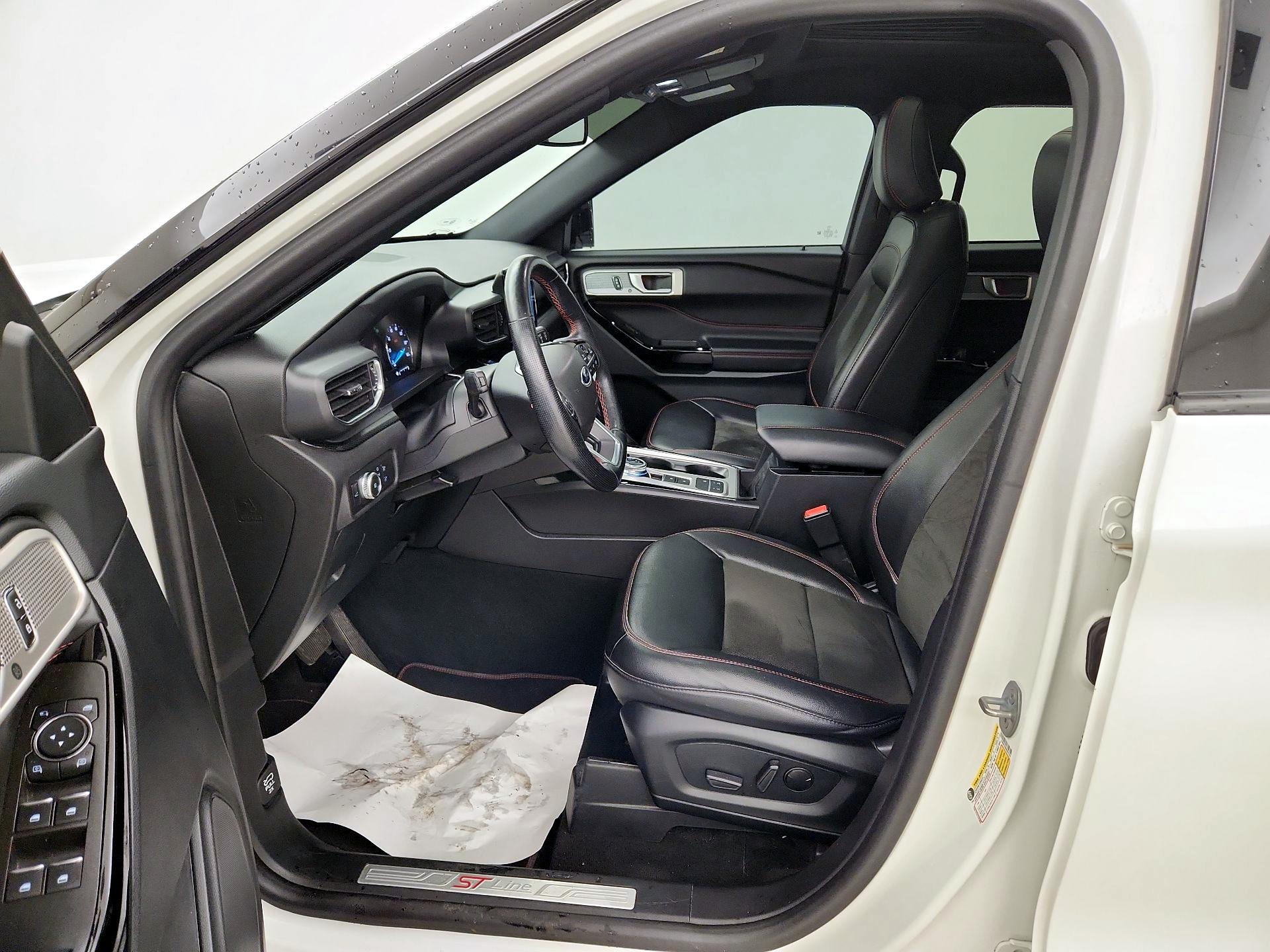 Thumbnail: 2022 Ford Explorer - 11