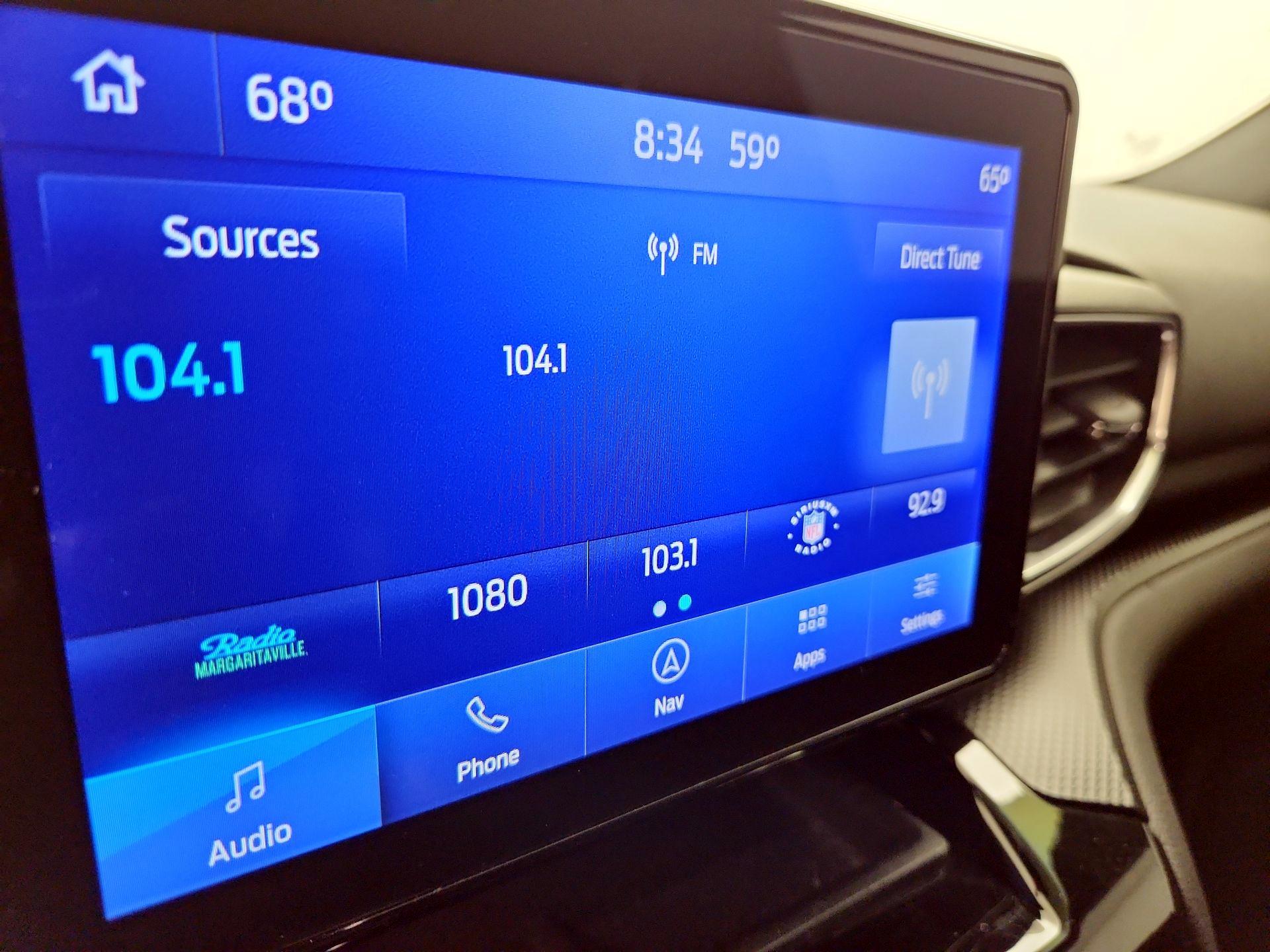 Thumbnail: 2022 Ford Explorer - 16