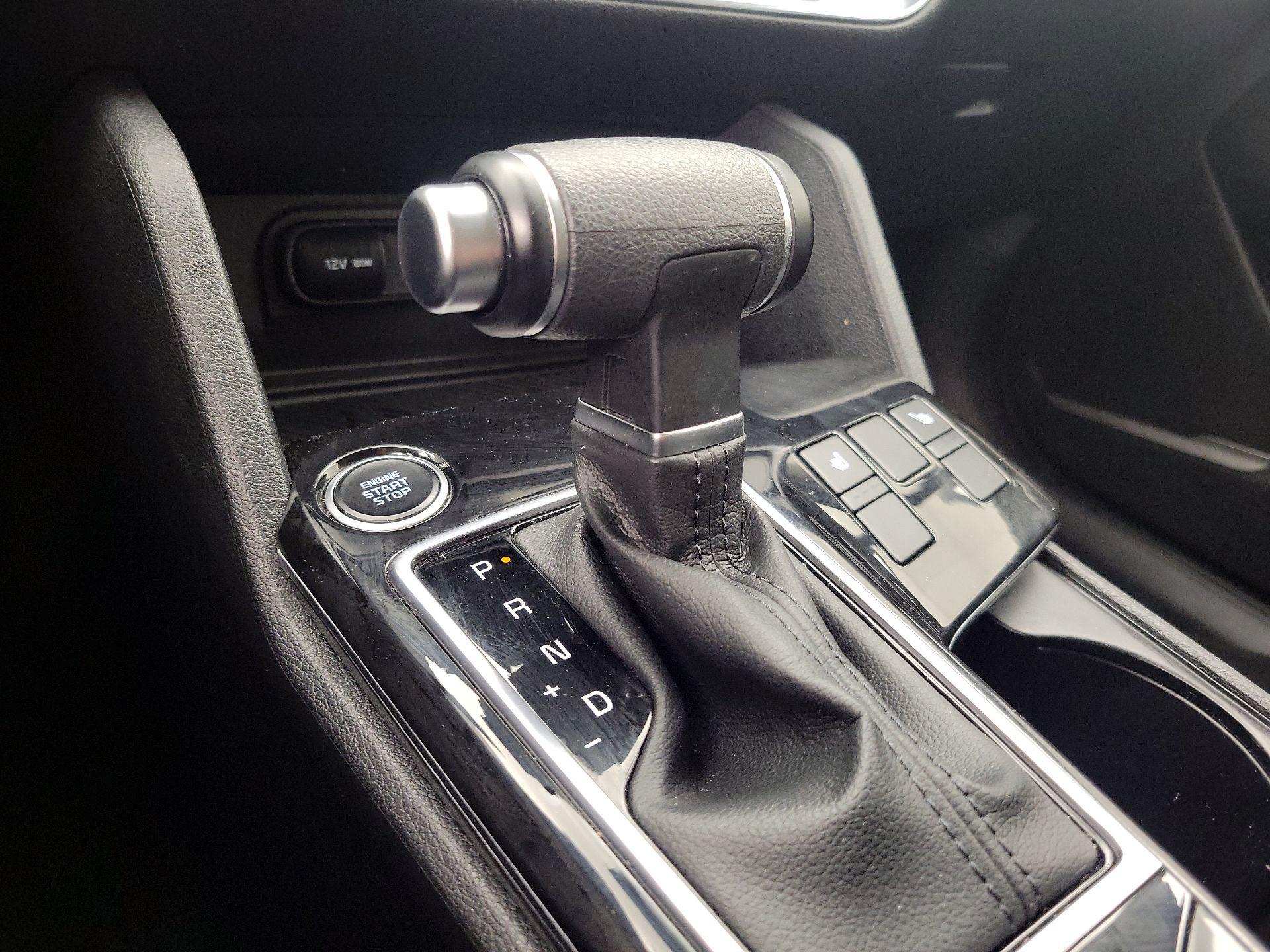 Thumbnail: 2023 Kia Sportage - 18