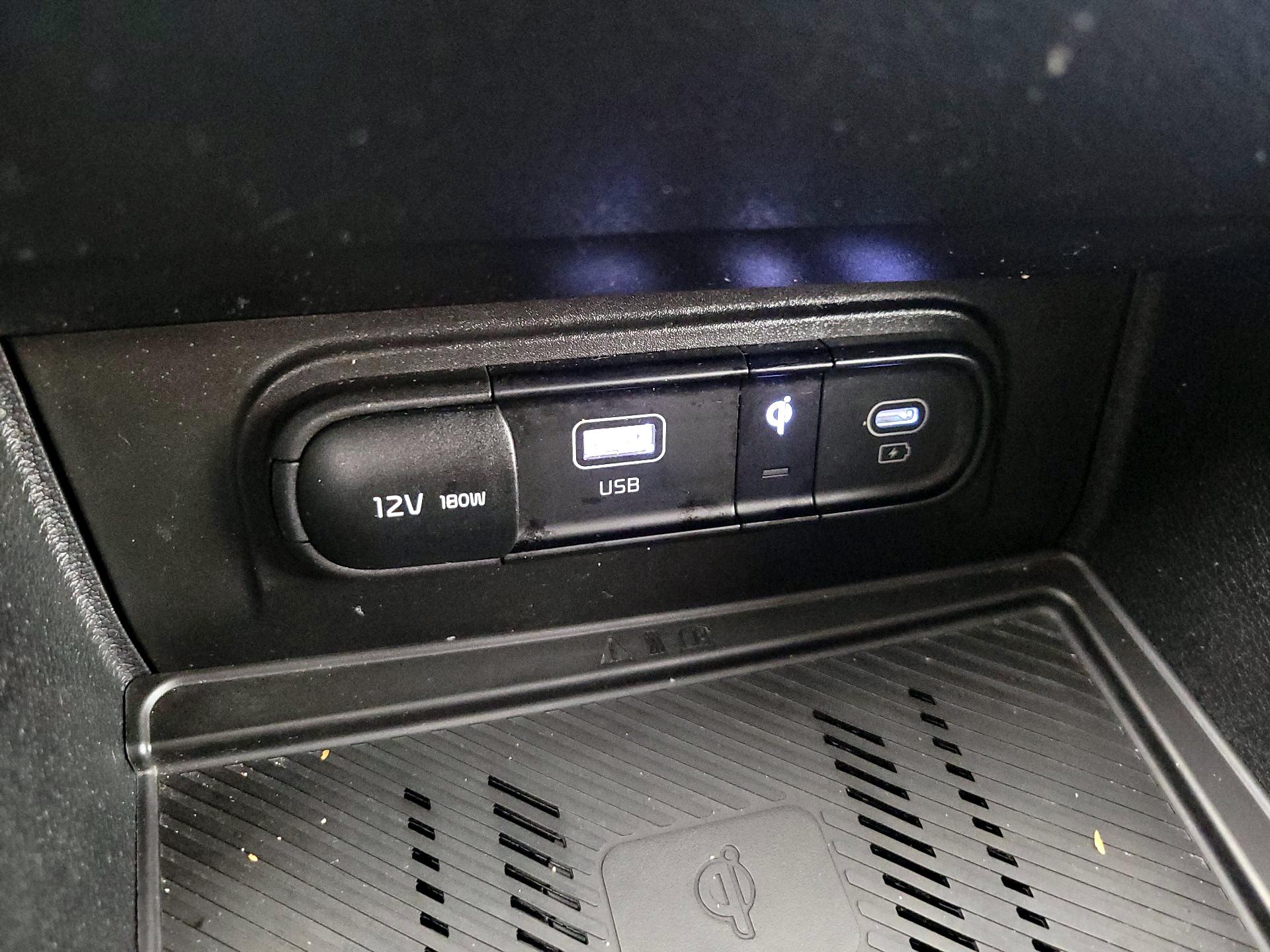 Thumbnail: 2023 Kia Sportage - 19