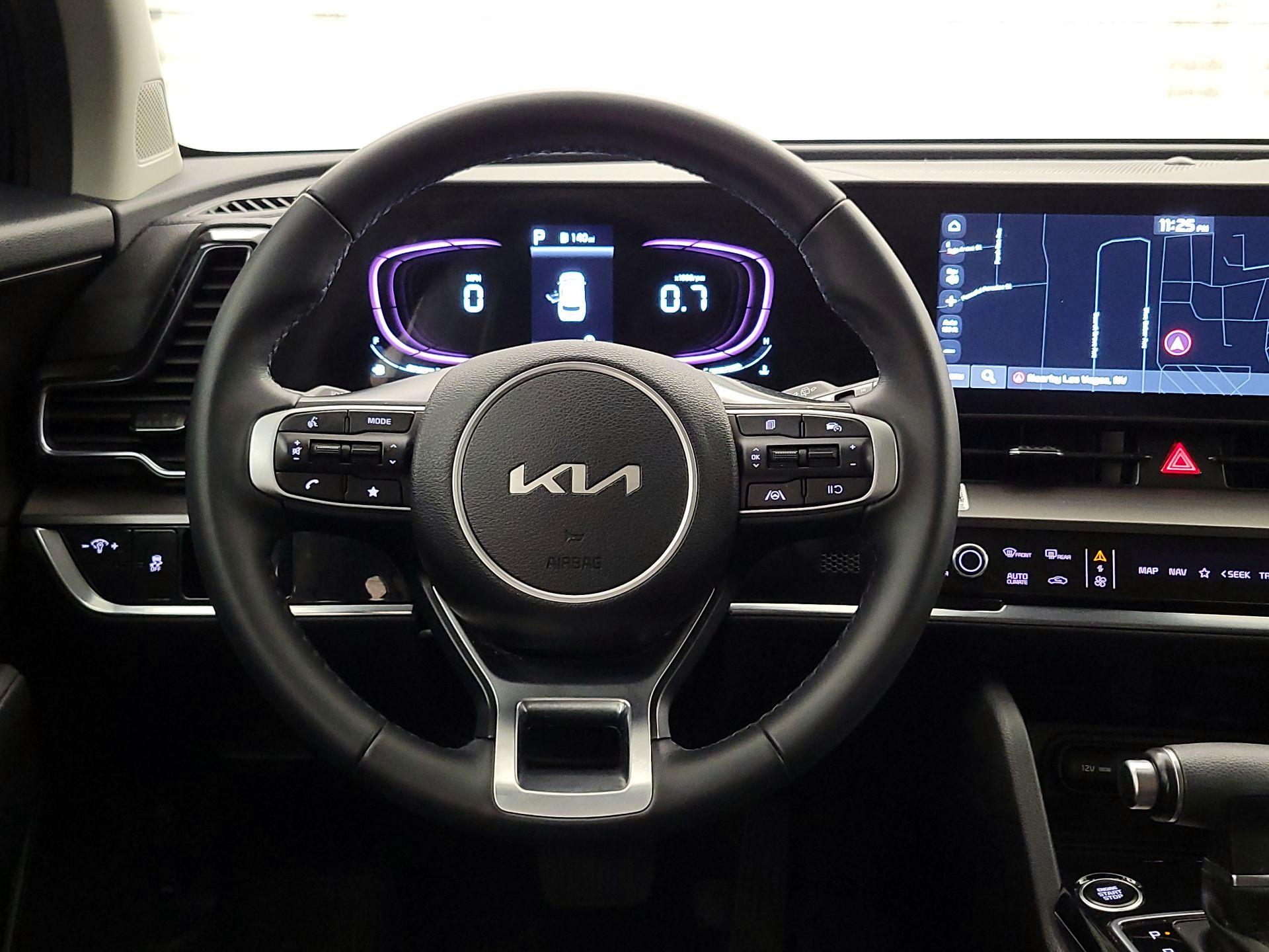 Thumbnail: 2023 Kia Sportage - 10