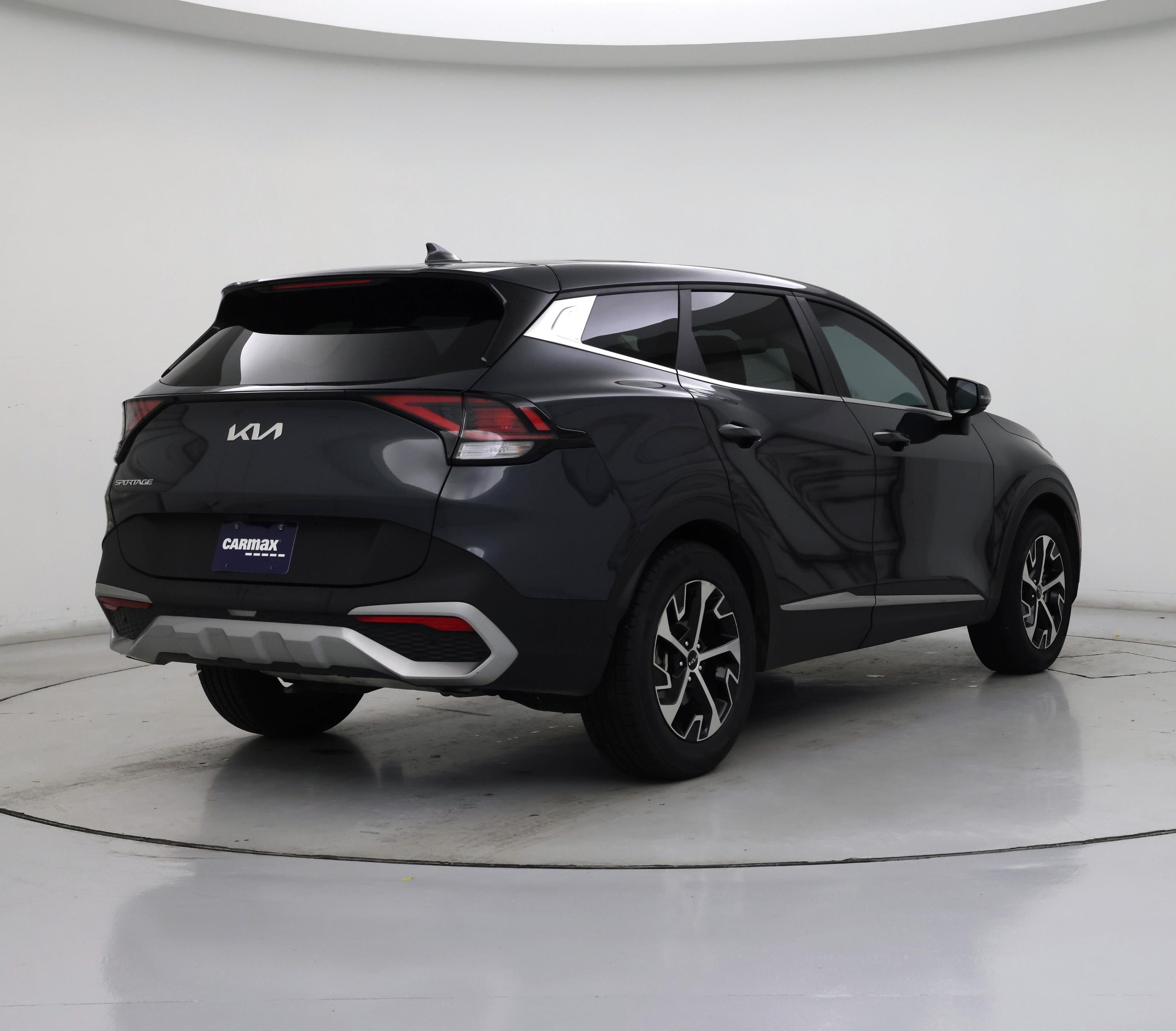 Thumbnail: 2023 Kia Sportage - 8