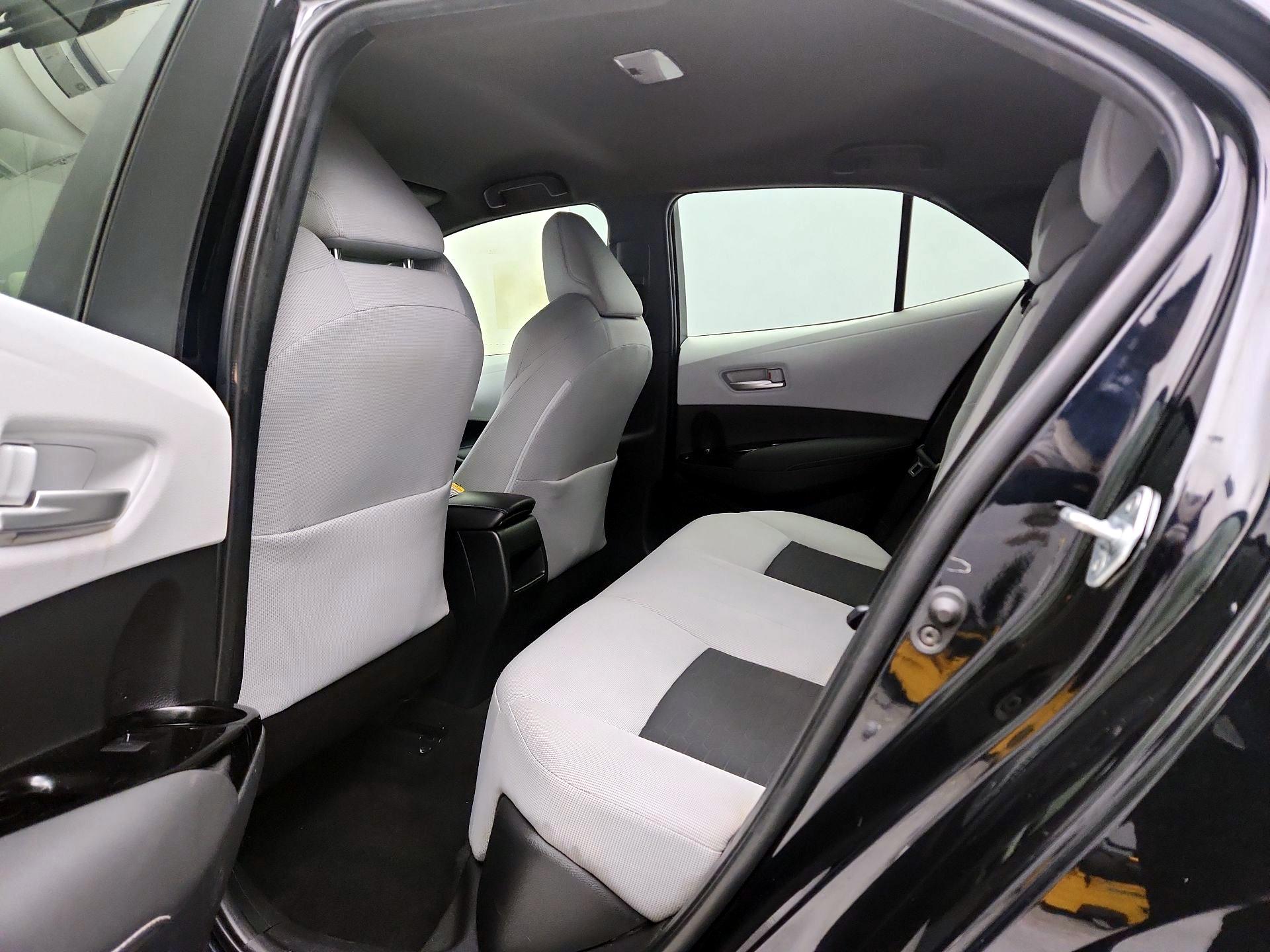 Thumbnail: 2021 Toyota Corolla - 18