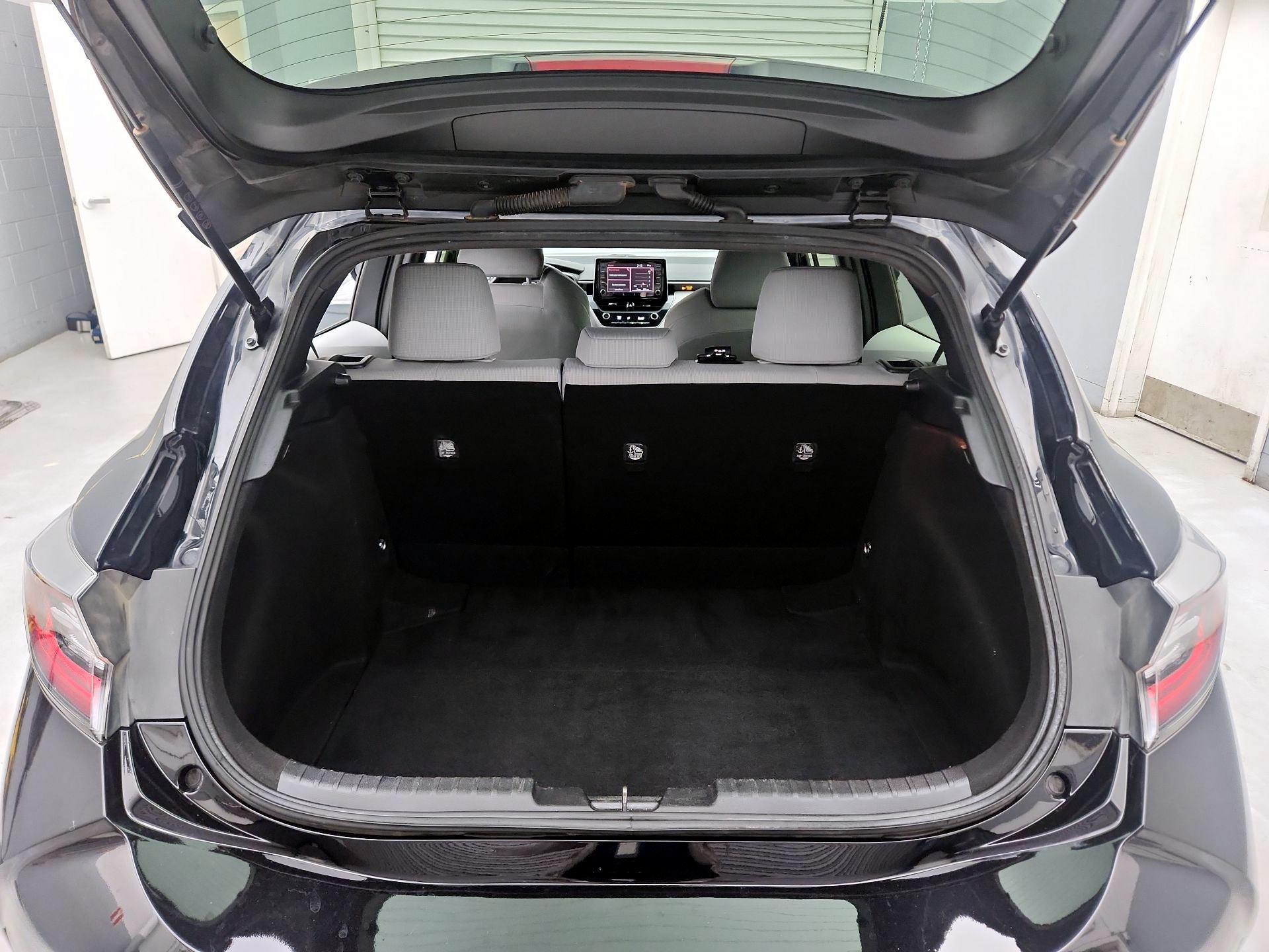 Thumbnail: 2021 Toyota Corolla - 19