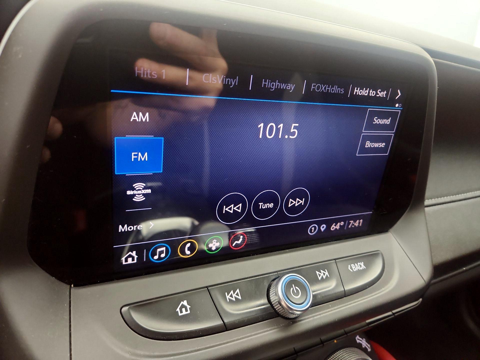 Thumbnail: 2022 Chevrolet Camaro - 15